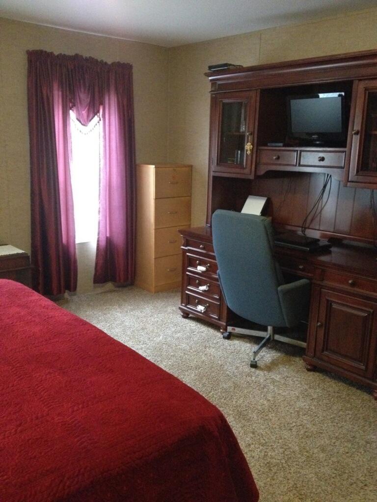 Huckaba Rd - Residential