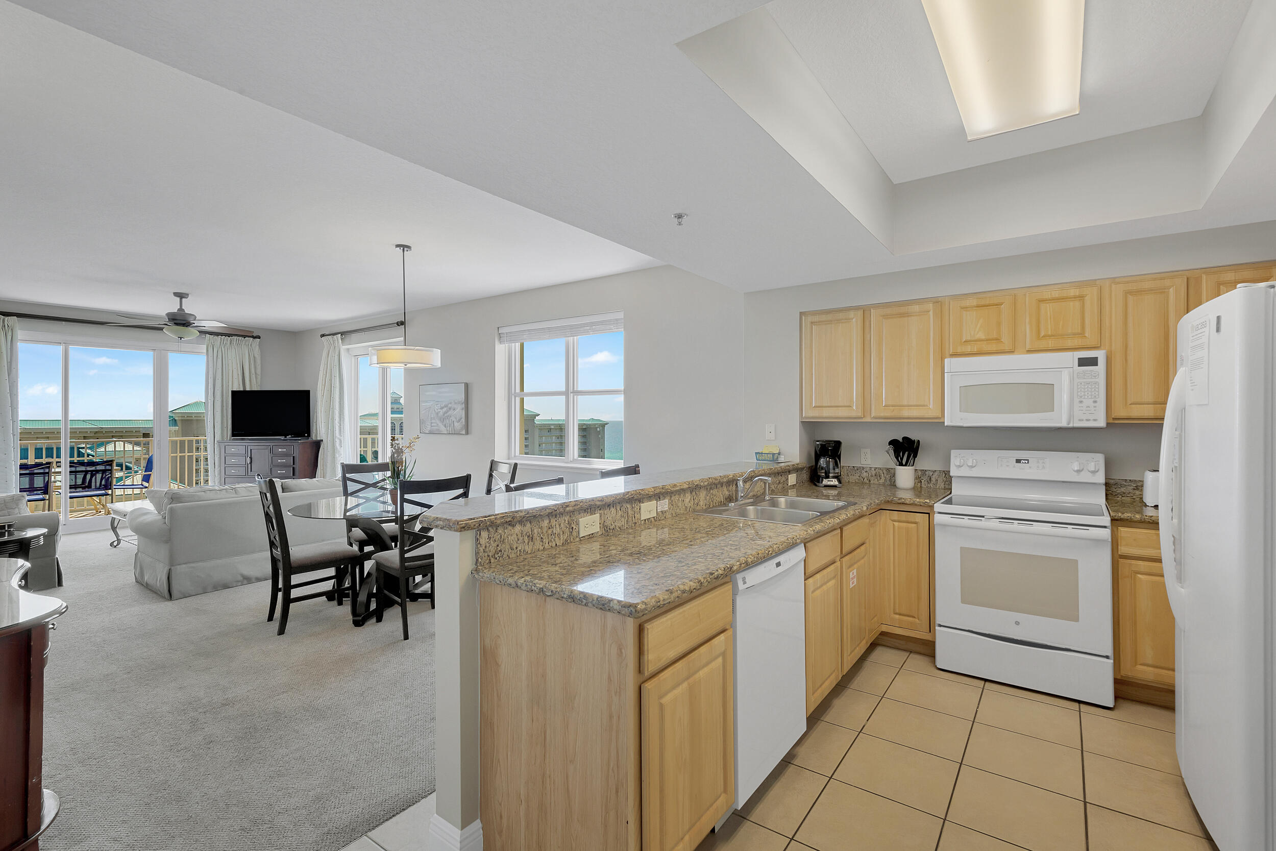 ARIEL DUNES - Residential