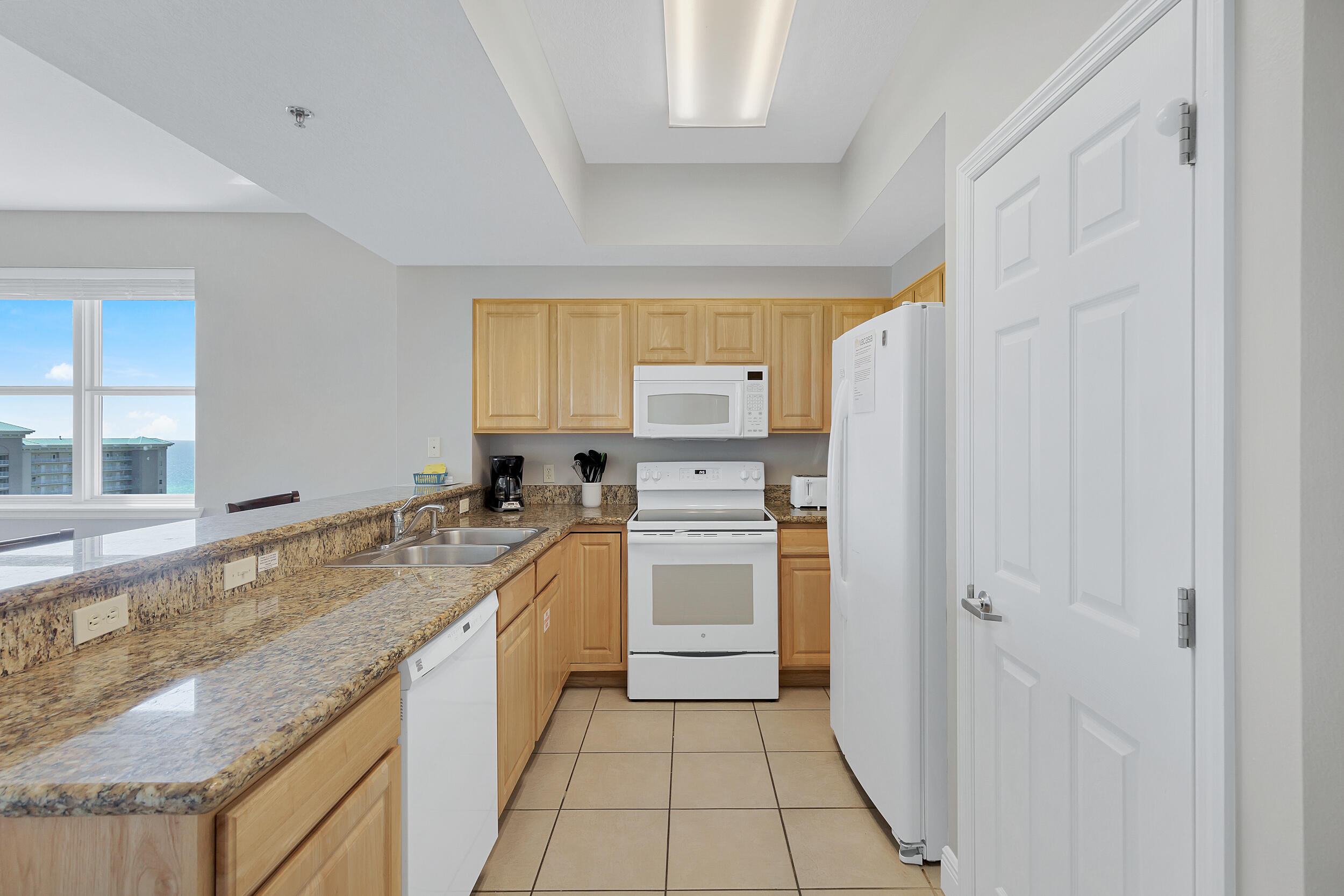 ARIEL DUNES - Residential