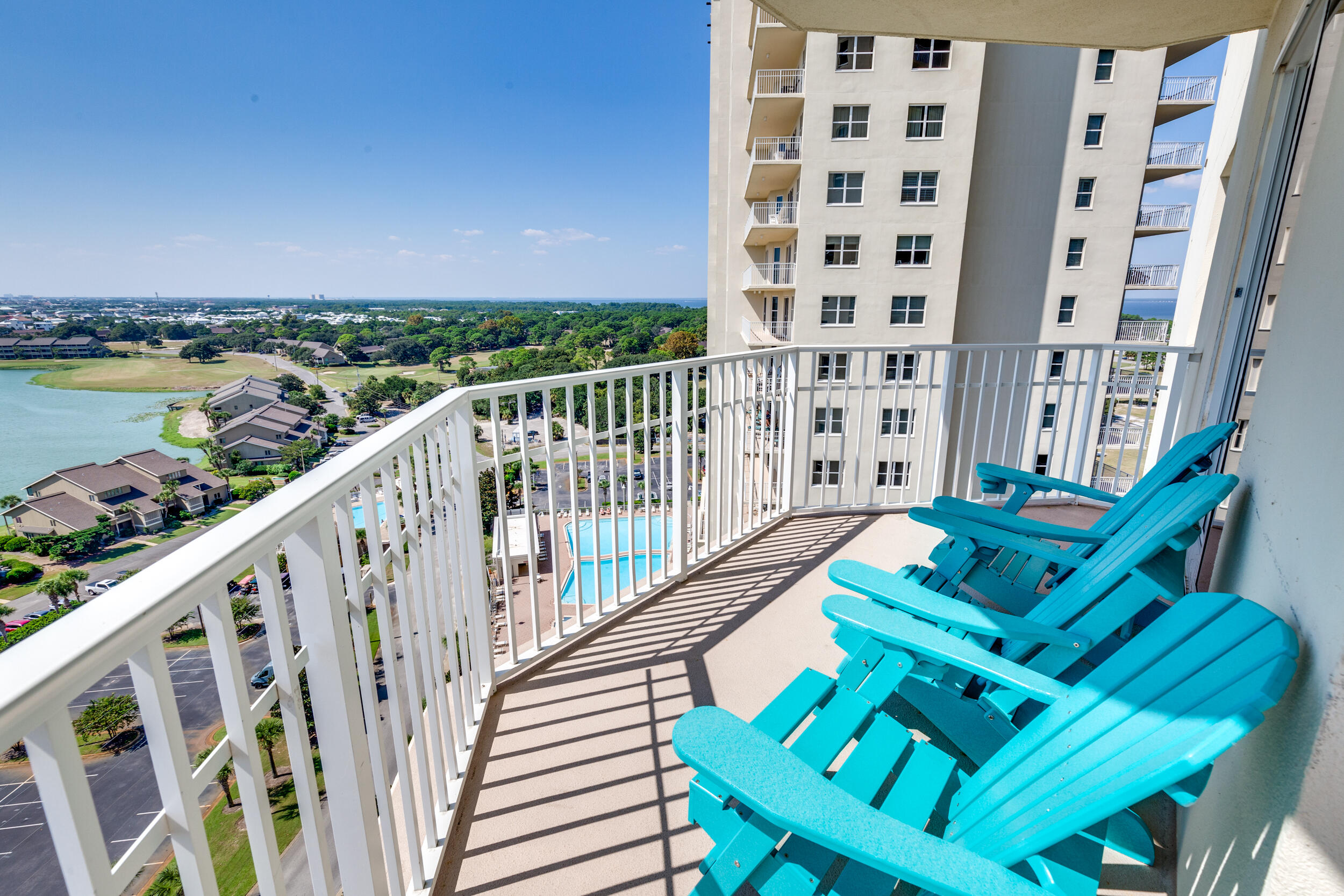 ARIEL DUNES - Residential