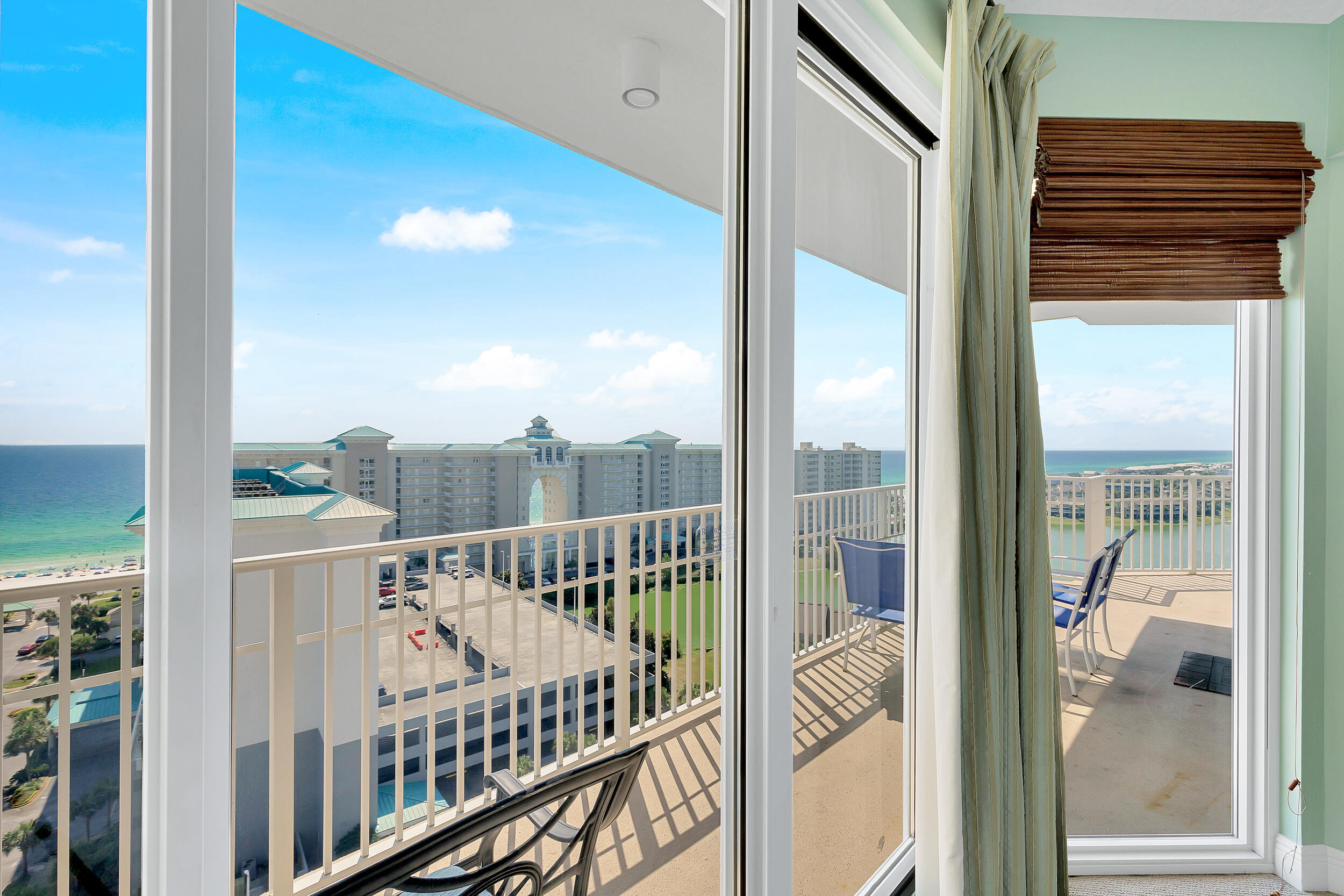 ARIEL DUNES - Residential