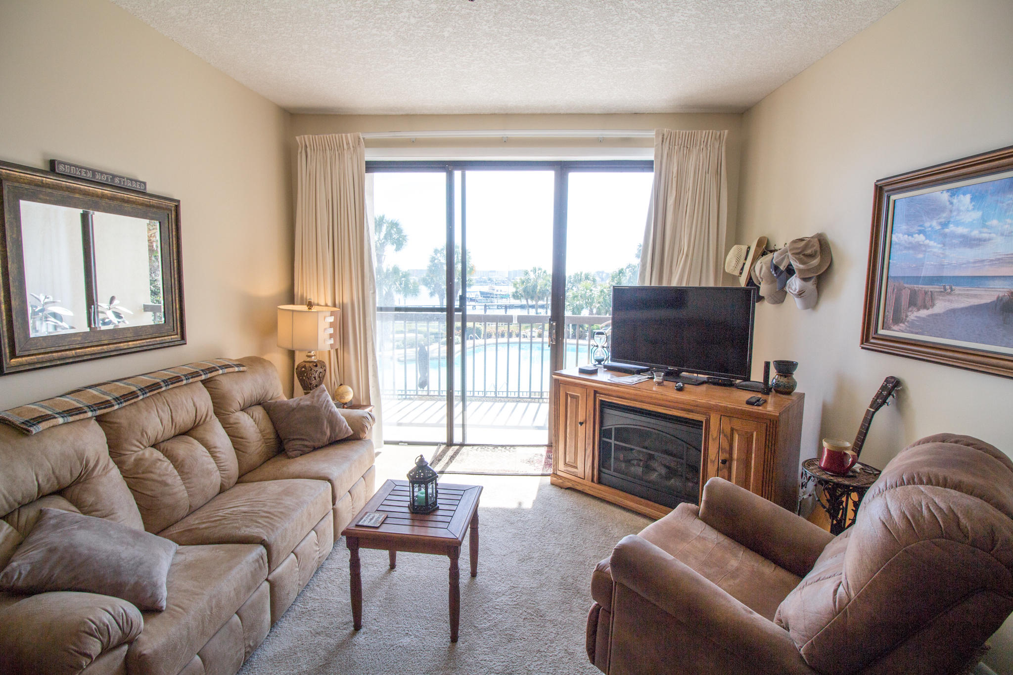 PIRATES BAY PH 1 - Residential