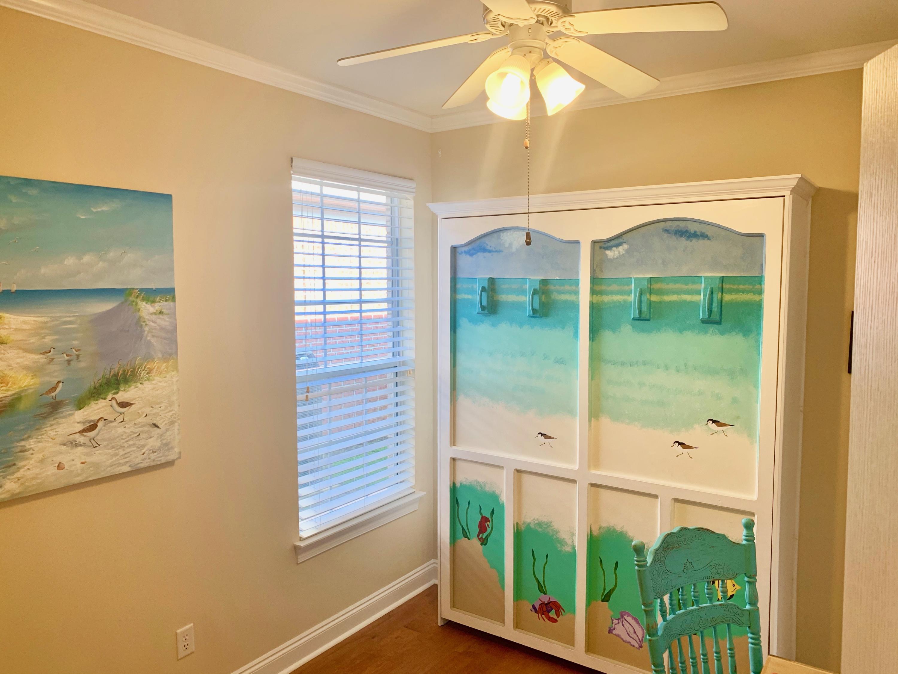 DIAMOND LAKES - Residential