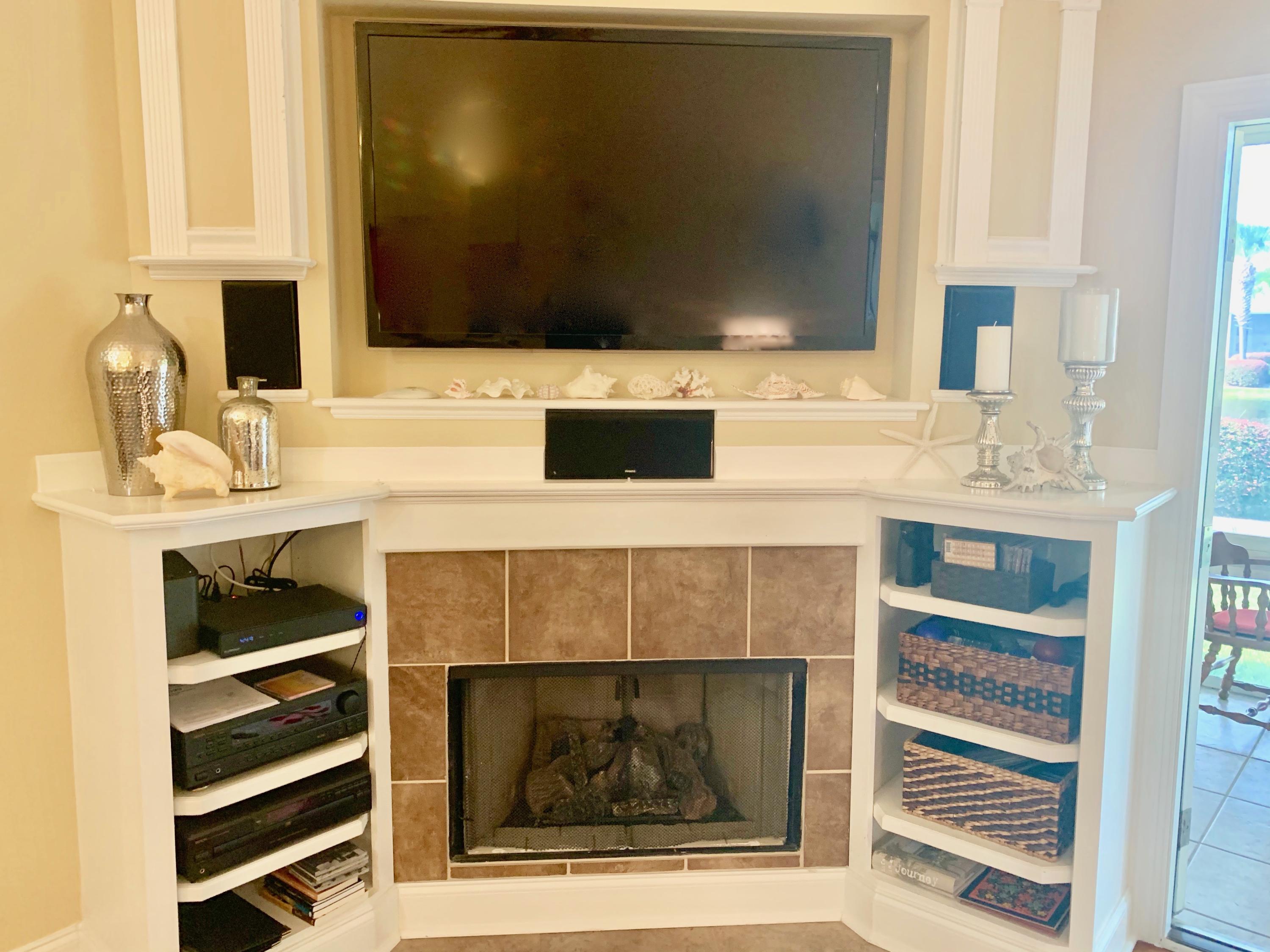 DIAMOND LAKES - Residential