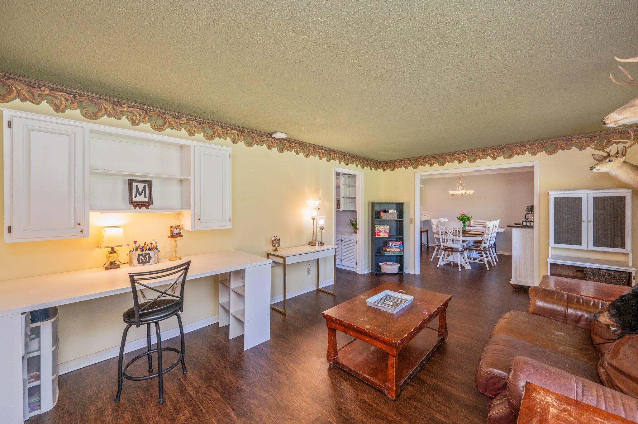 LAKEWOOD ADD - Residential