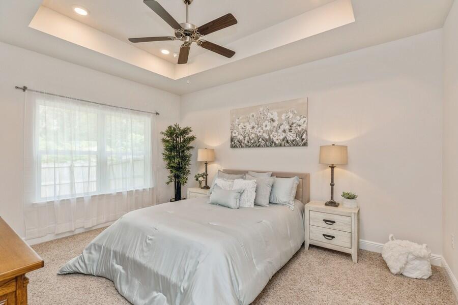 HERITAGE OAKS - Residential