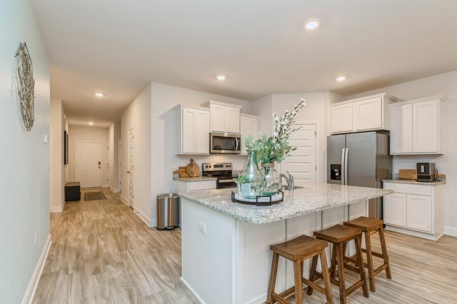 HERITAGE OAKS - Residential