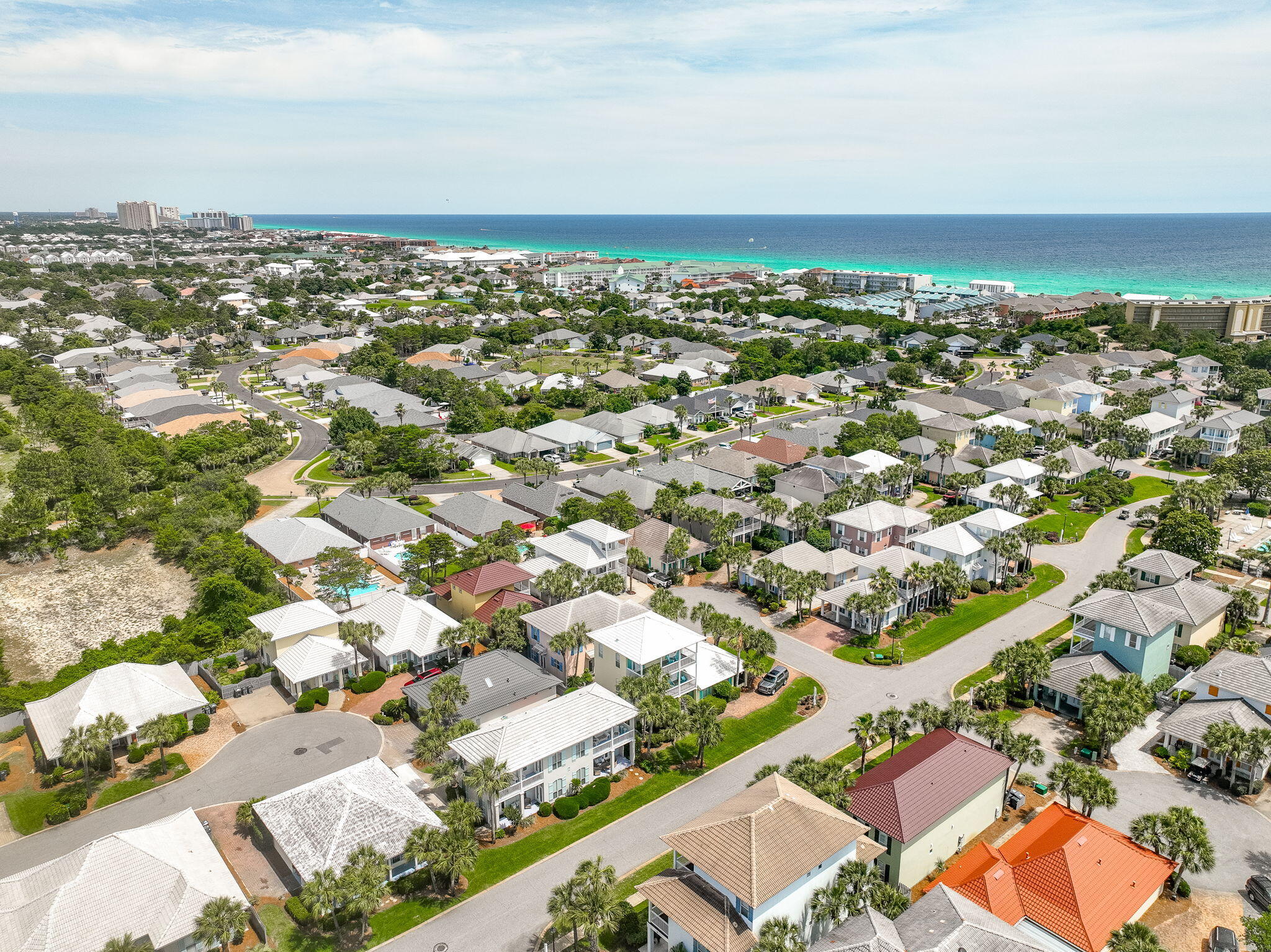 EMERALD SHORES - Residential