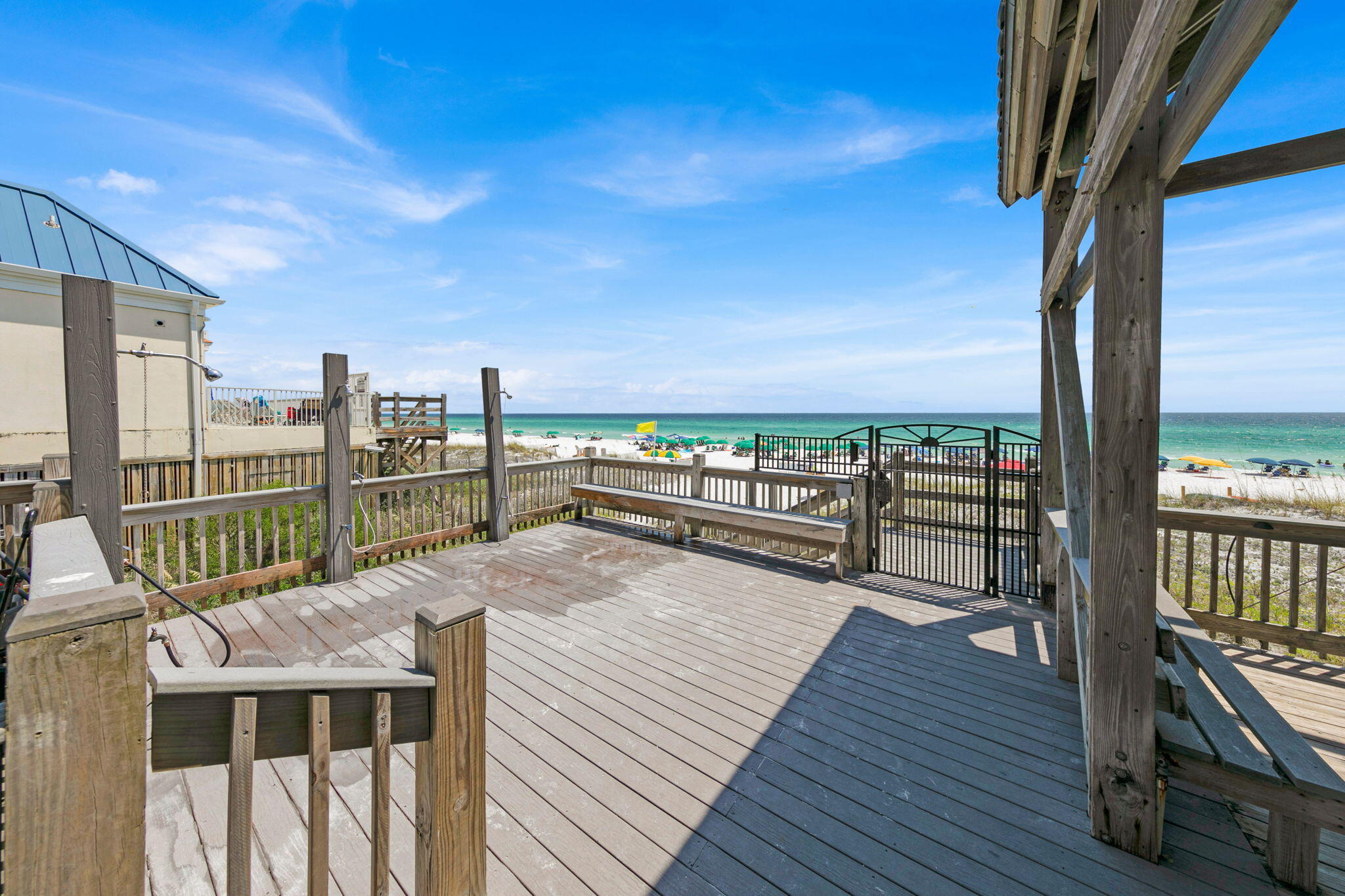 EMERALD SHORES - Residential