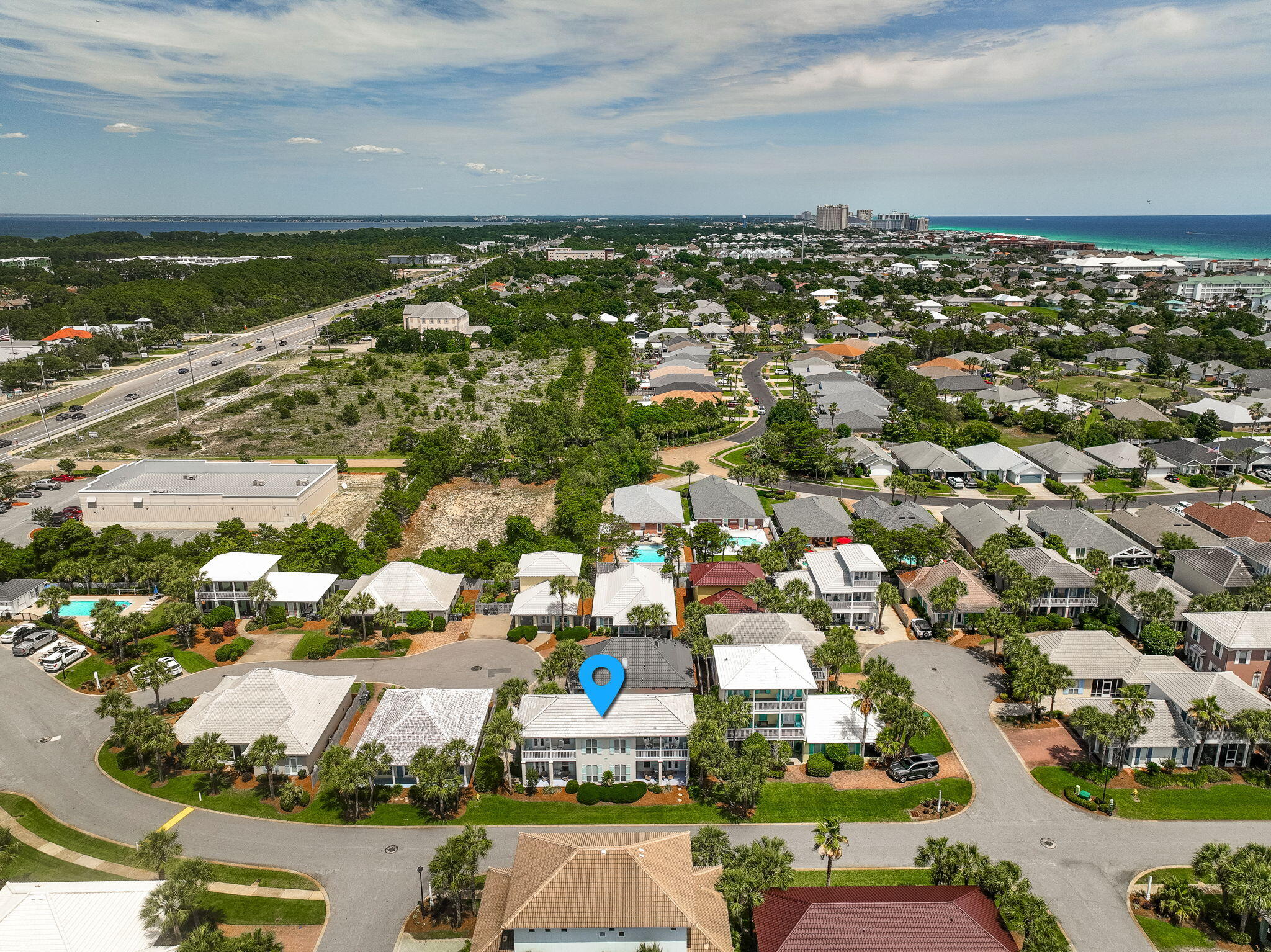 EMERALD SHORES - Residential