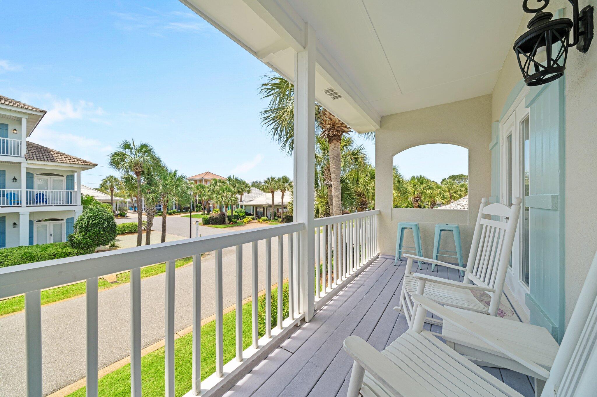 EMERALD SHORES - Residential