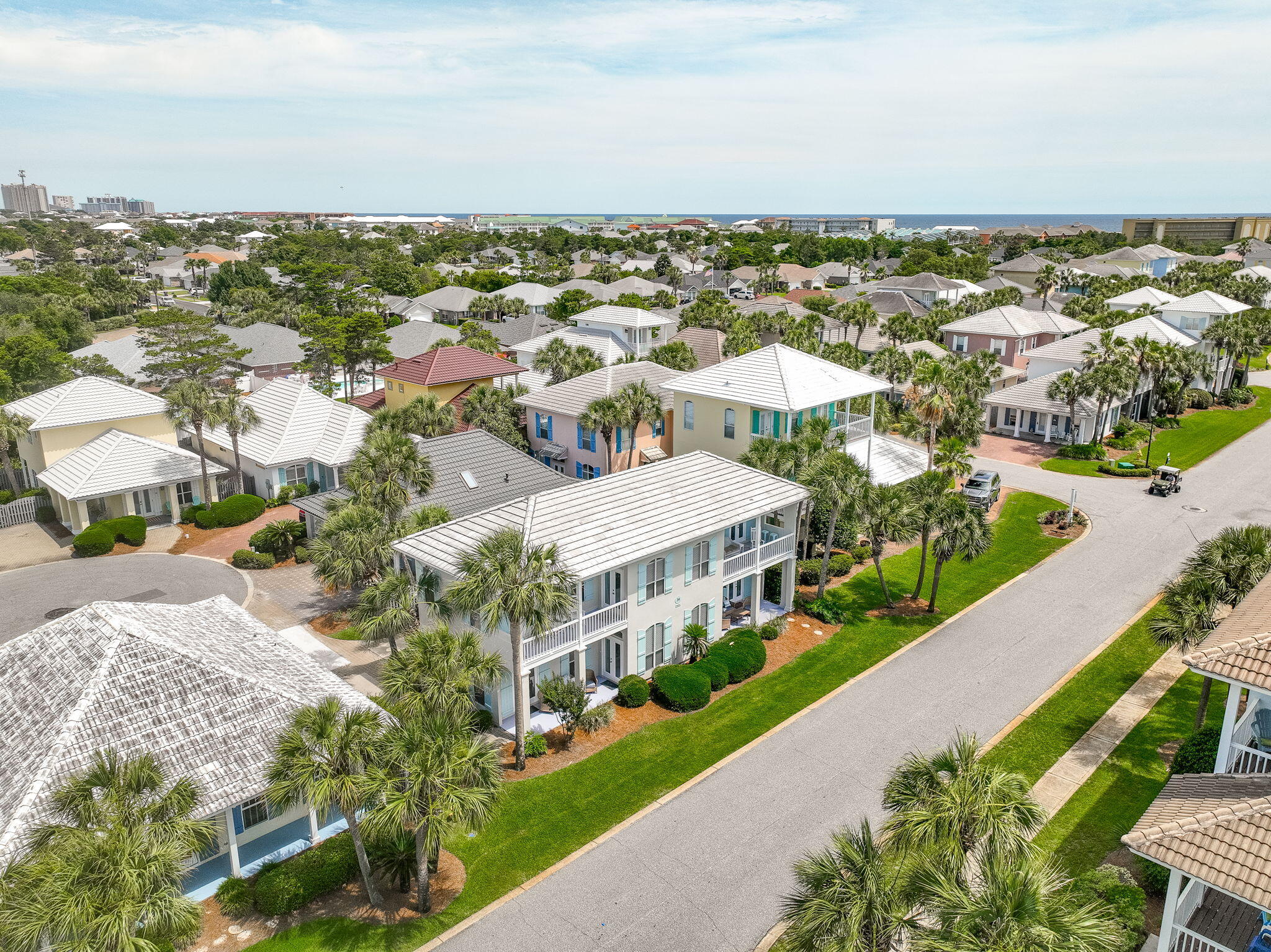 EMERALD SHORES - Residential