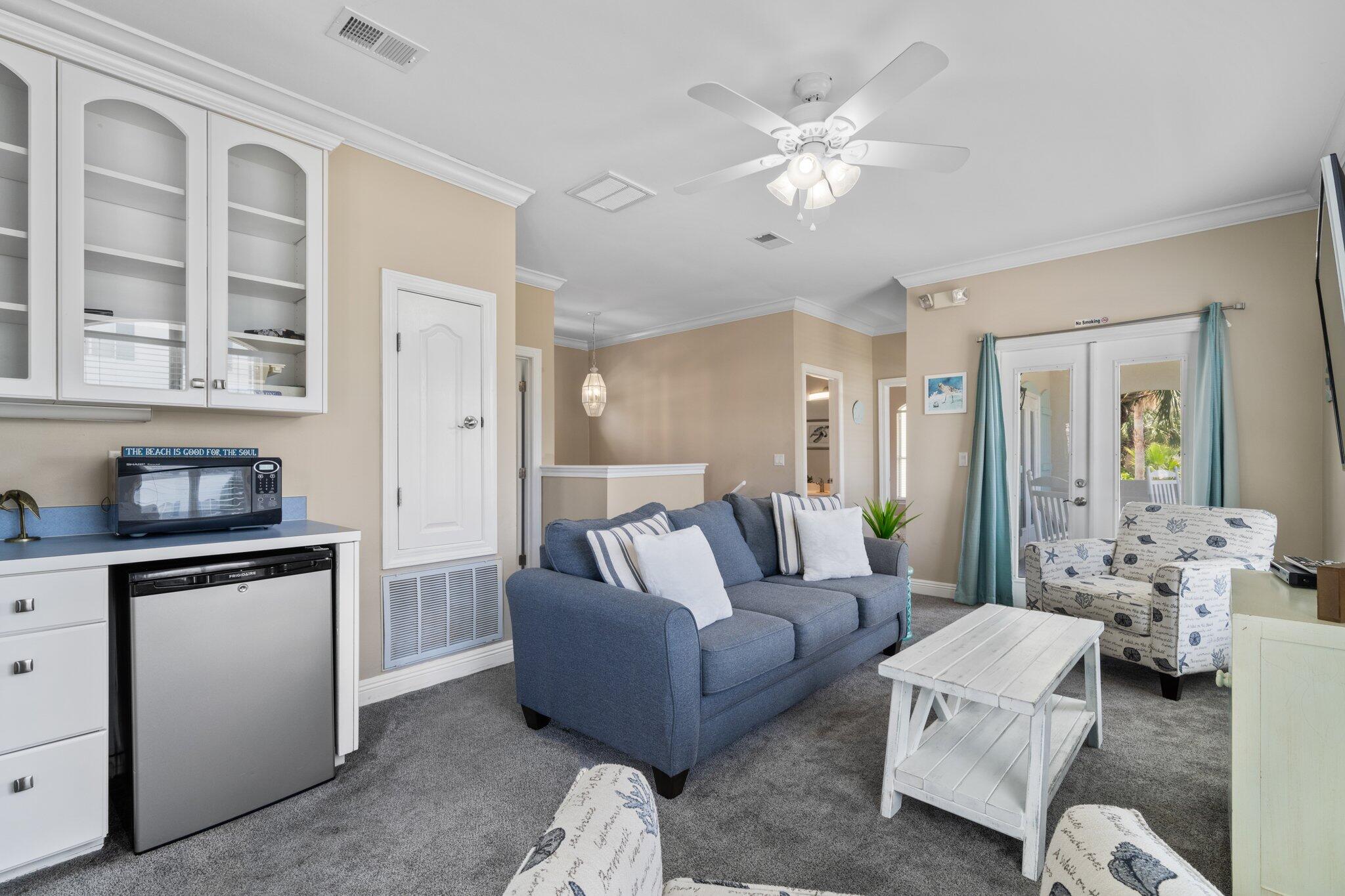 EMERALD SHORES - Residential