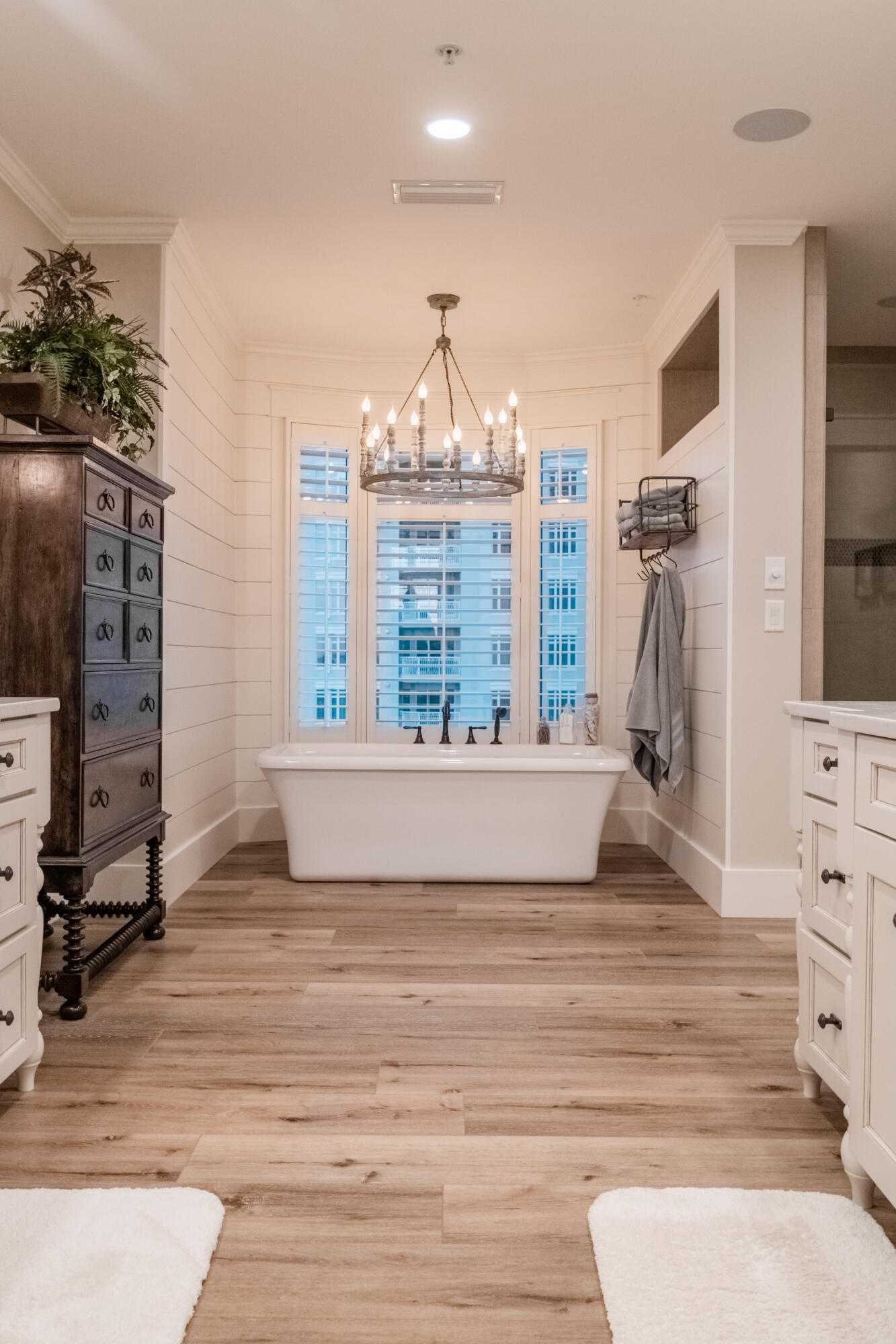ONE WATER PLACE AT KELLY PLANTATION - Residential