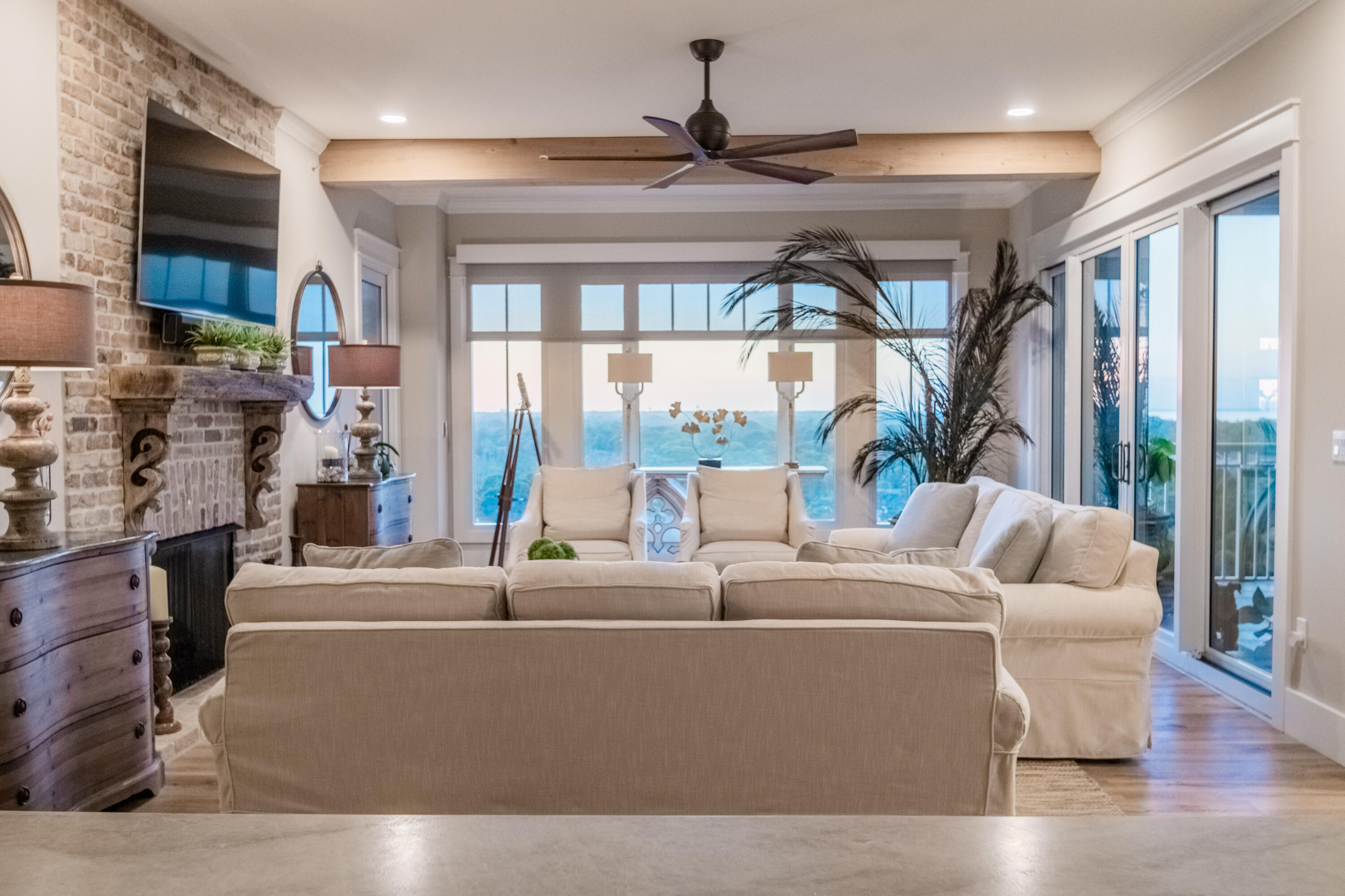 ONE WATER PLACE AT KELLY PLANTATION - Residential
