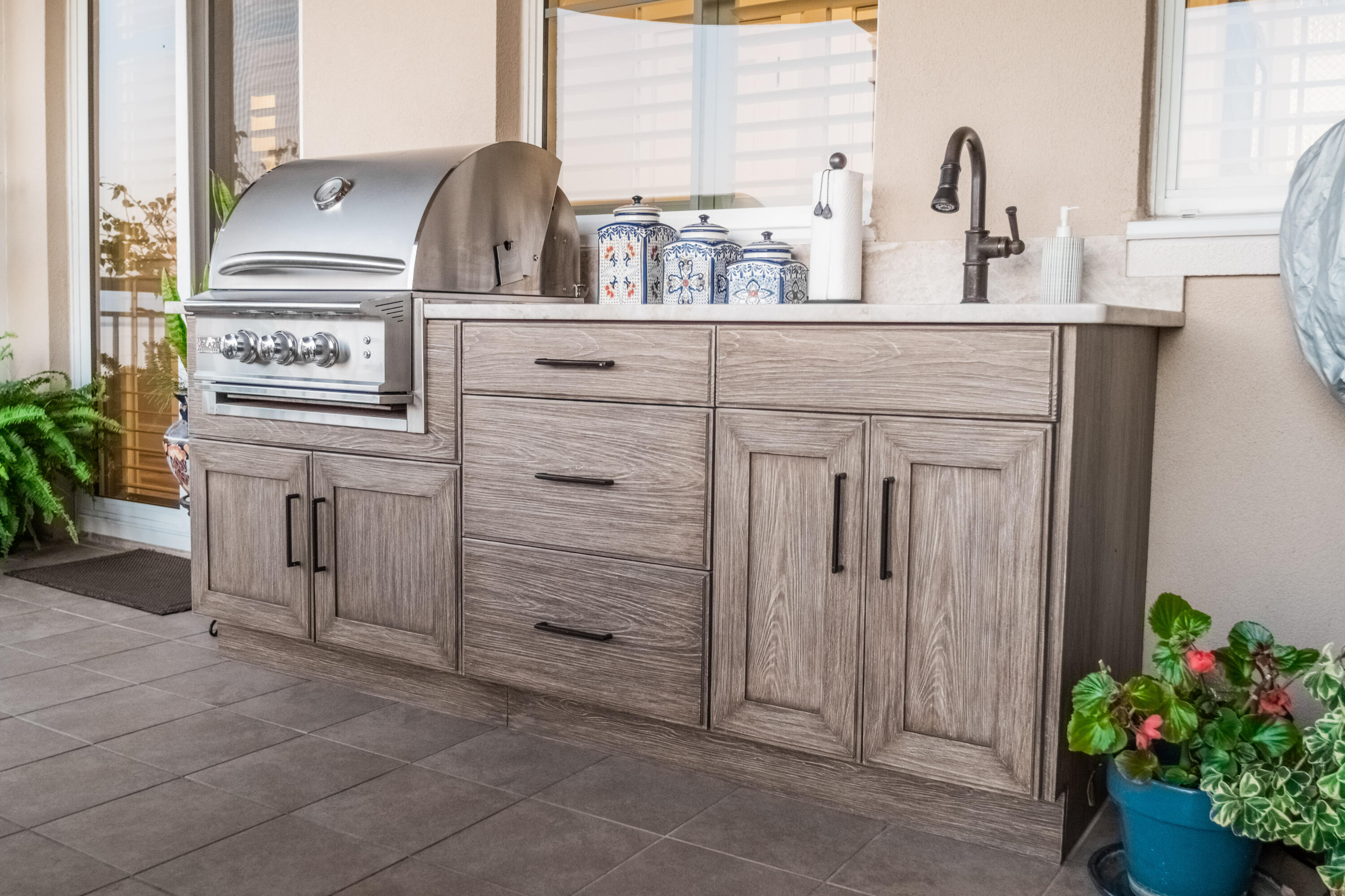 ONE WATER PLACE AT KELLY PLANTATION - Residential