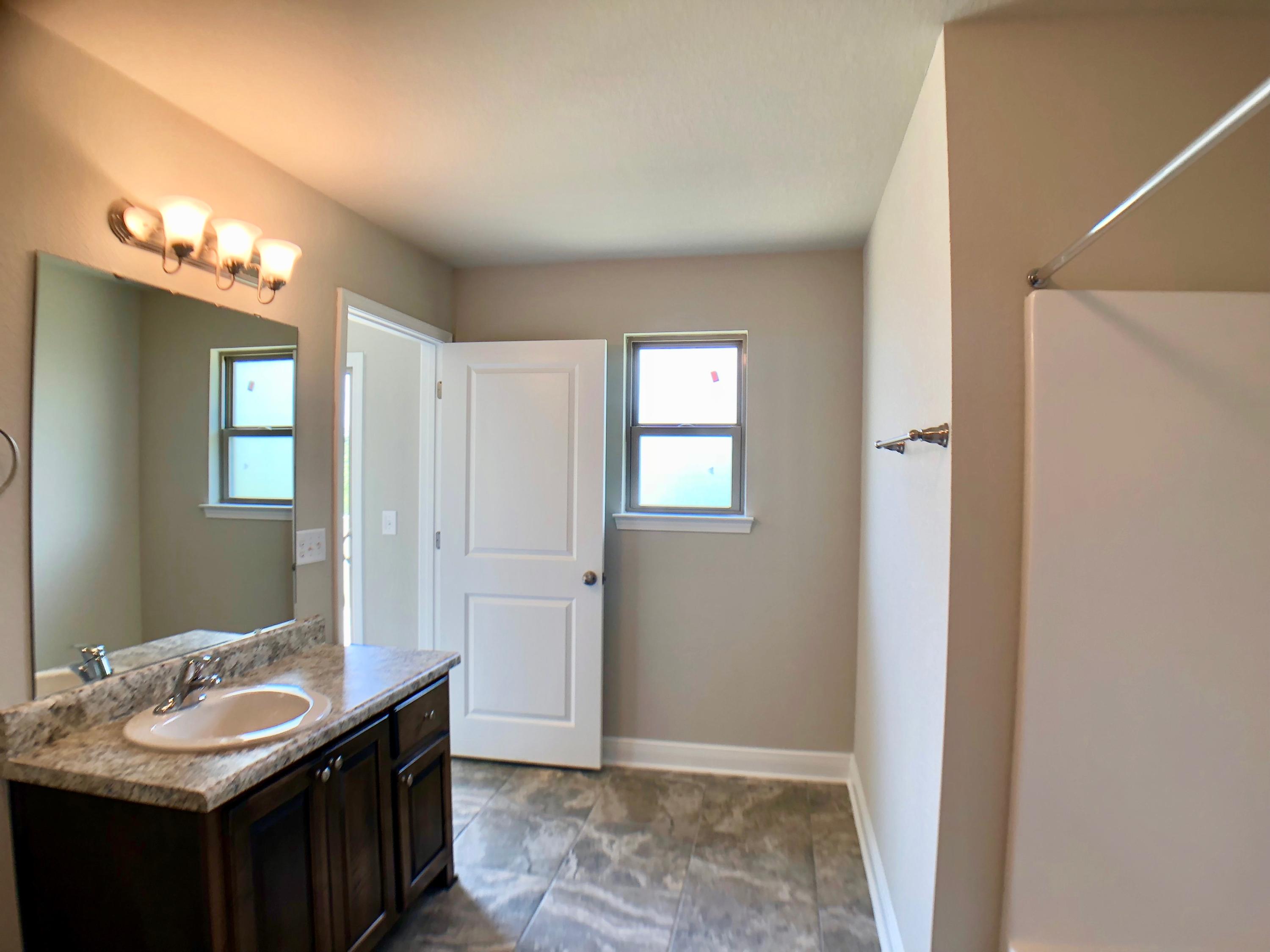 FOX VALLEY - Residential