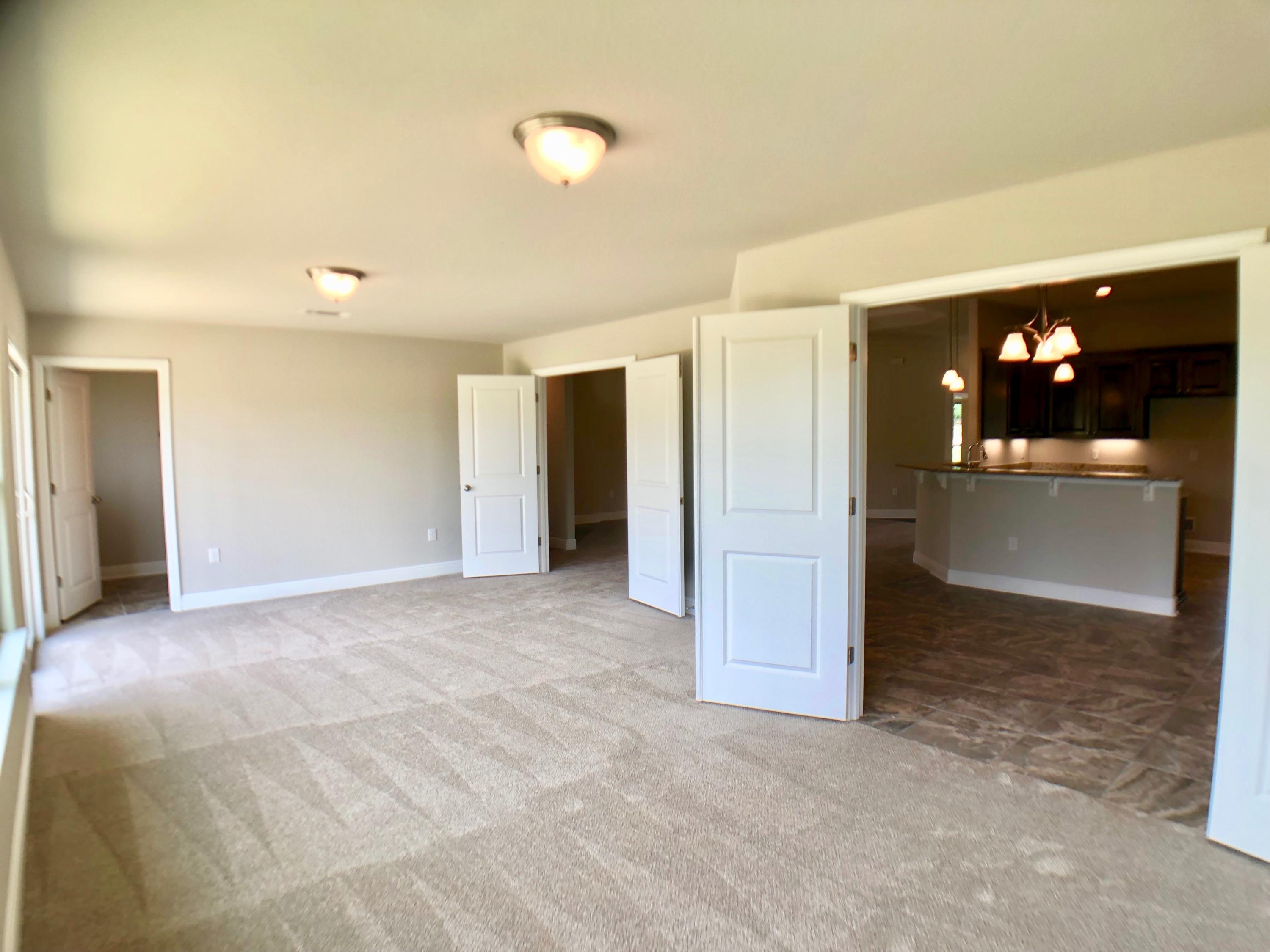 FOX VALLEY - Residential