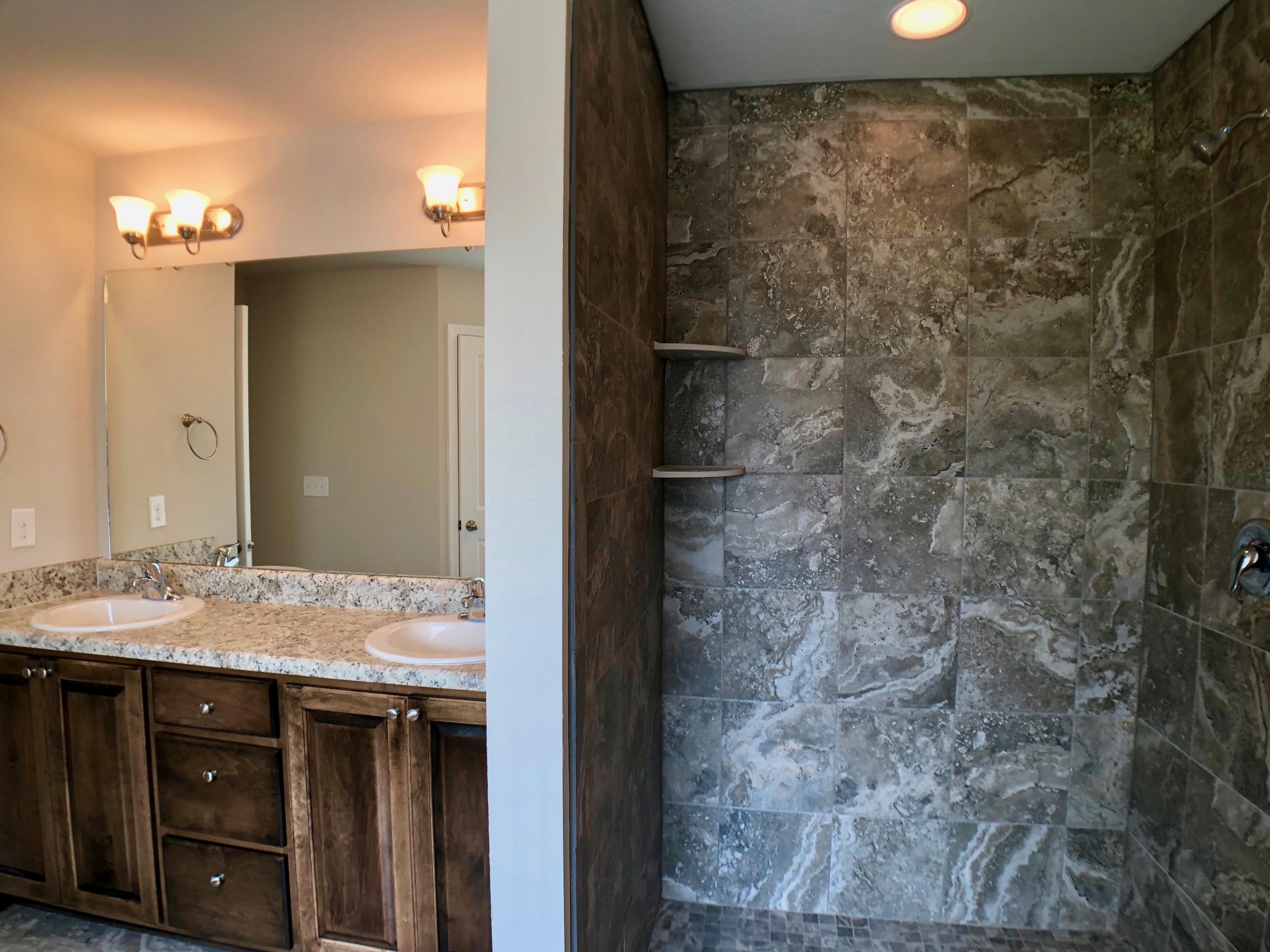 FOX VALLEY - Residential