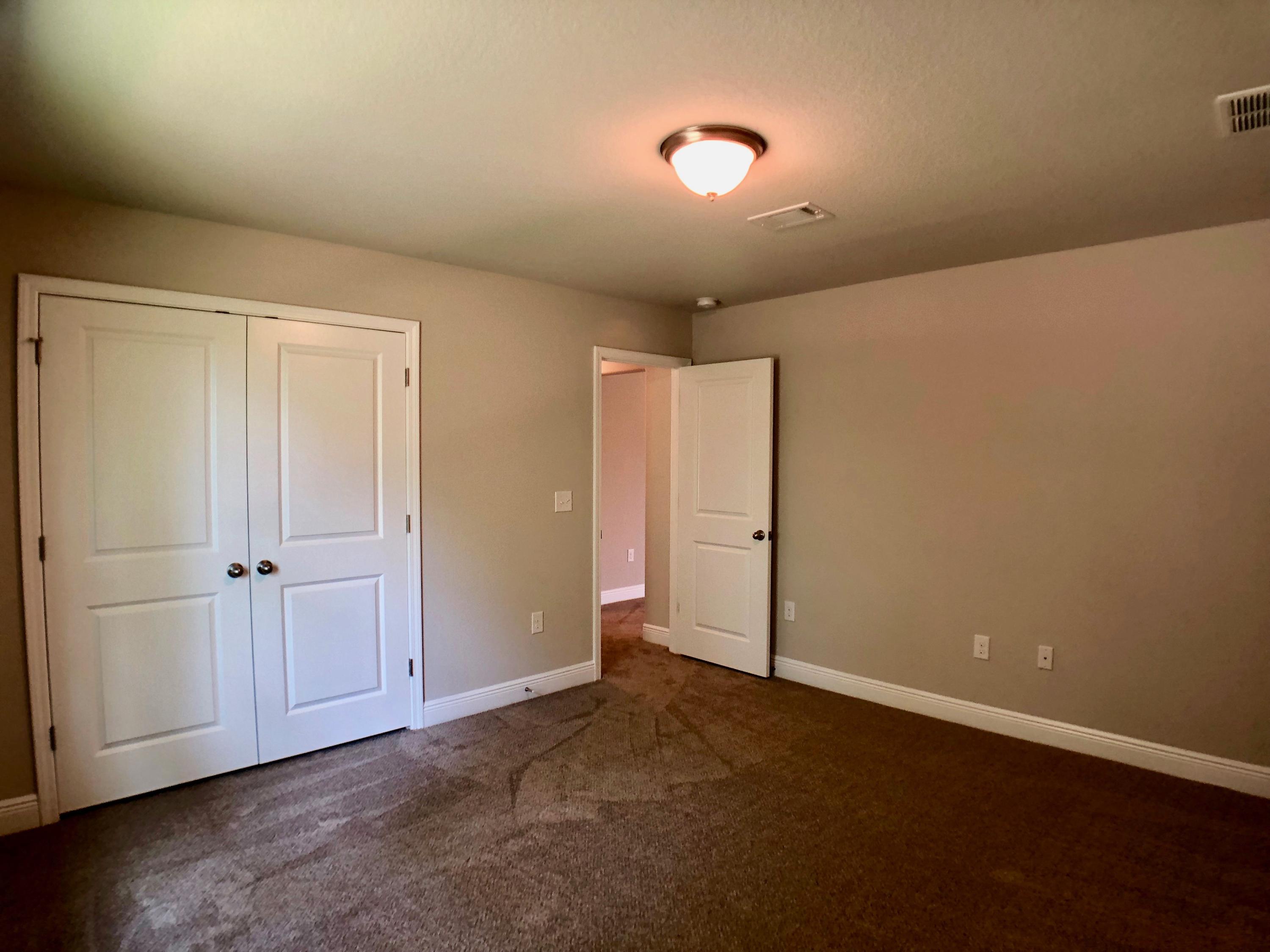 FOX VALLEY - Residential