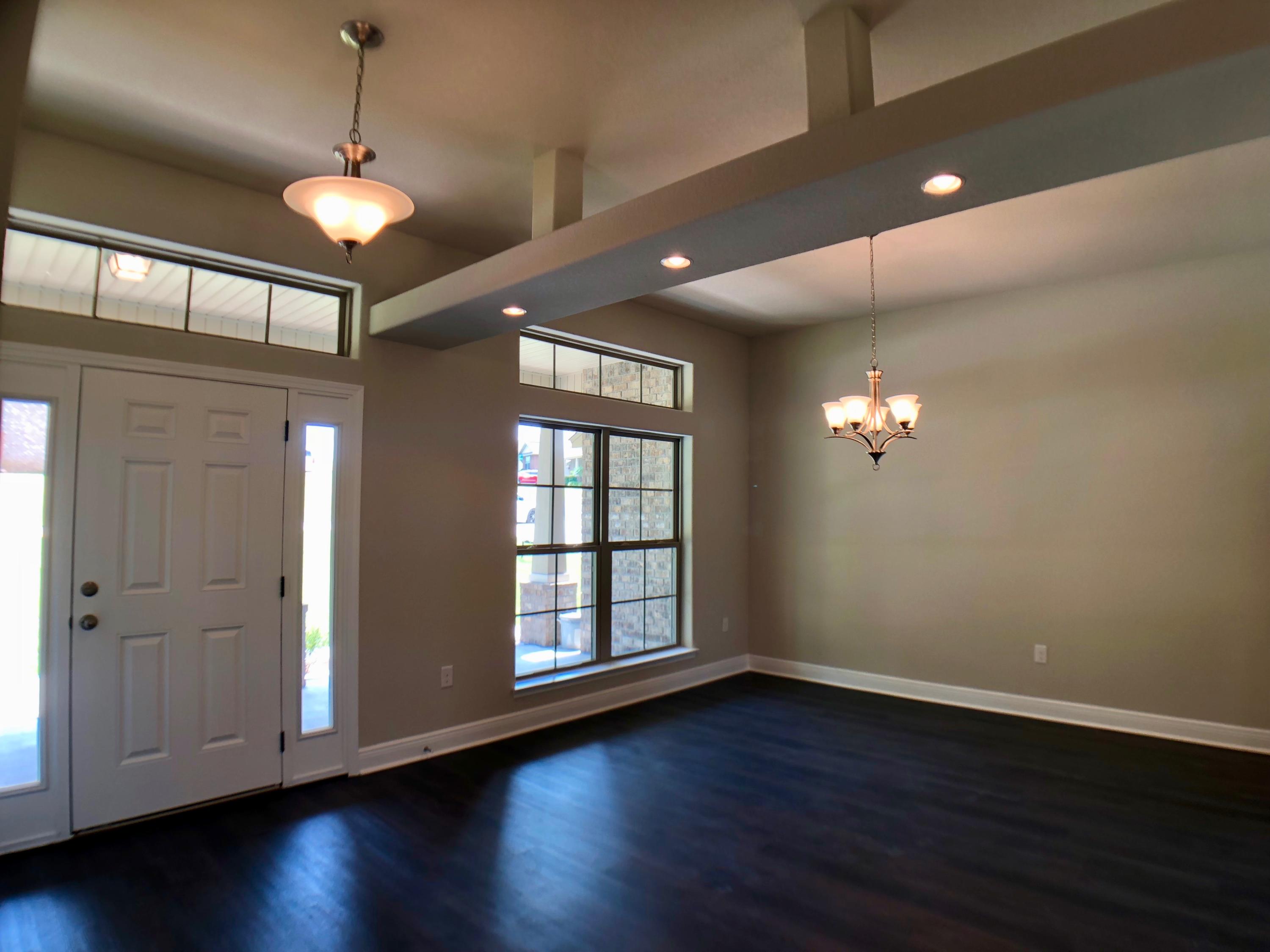 FOX VALLEY - Residential