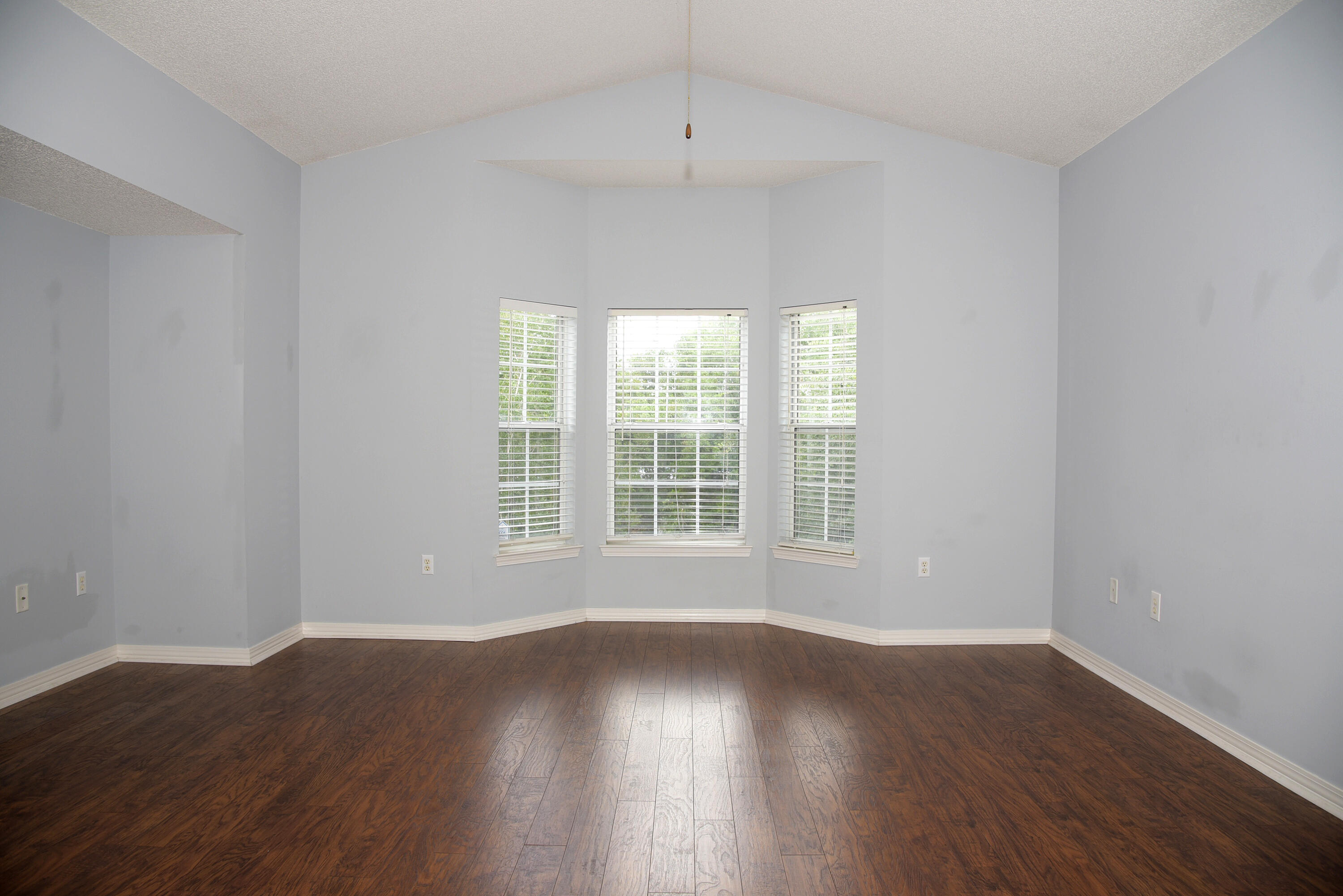 THE OAKS AT NICEVILLE - Residential Lease