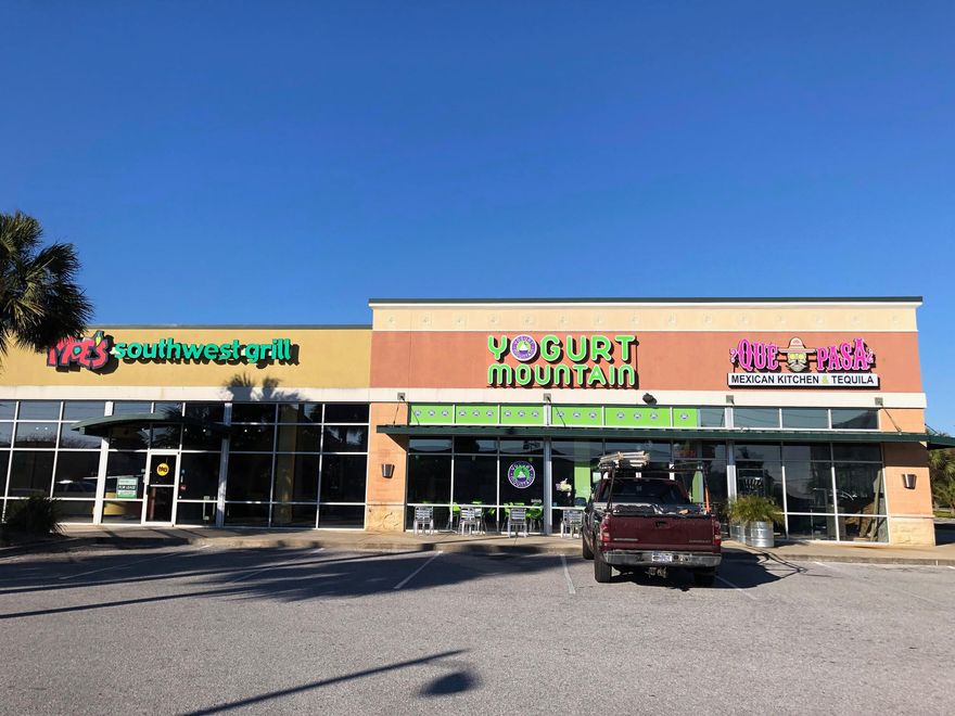 2400 Square Feet existing restaurant space sitting directly on Highway 98 located in West Destin. This location is surrounded by tremendous synergy including Winn Dixie, Target and other restaurants & retailers. The space has an open floor plan with Hood system, walk-in cooler and restrooms. The area receives over 4 million annualvisitors. Lease rate is $24/SF, Triple Net ($5/SF) + 6.5% sales tax = $6,177 per month.