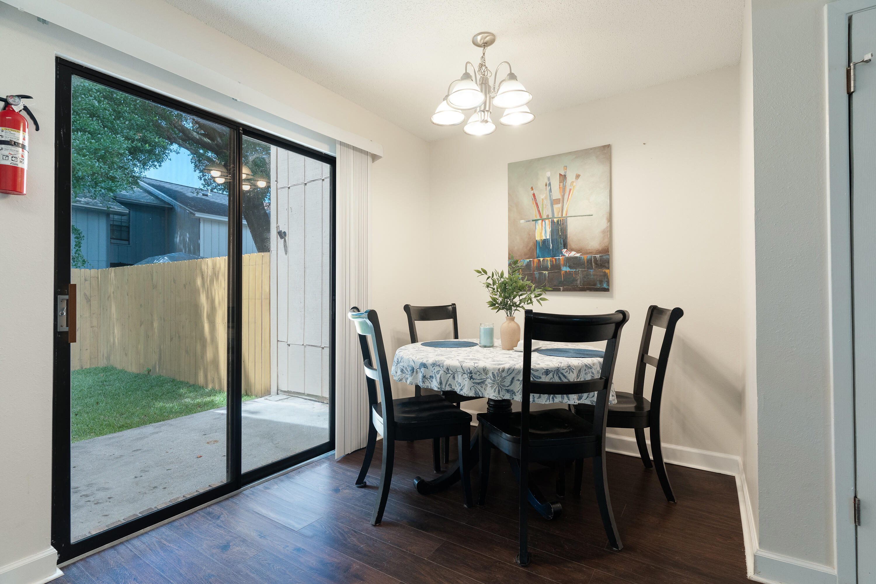 VIKING MANOR PH 1 - Residential