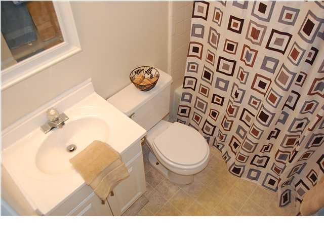 SUNSET STRIP - Residential Lease