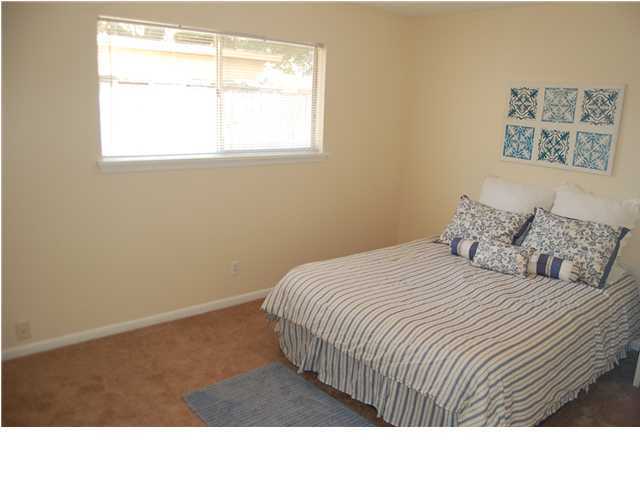 SUNSET STRIP - Residential Lease