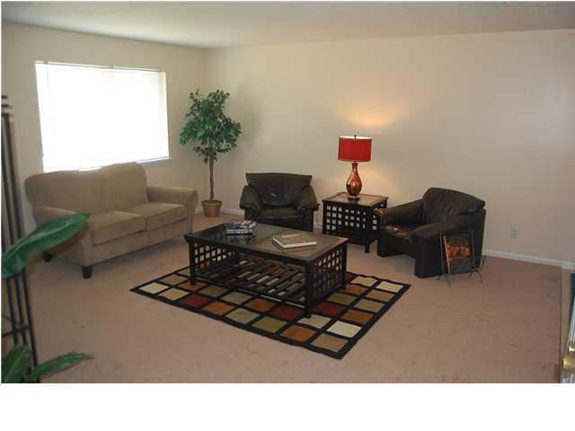 SUNSET STRIP - Residential Lease