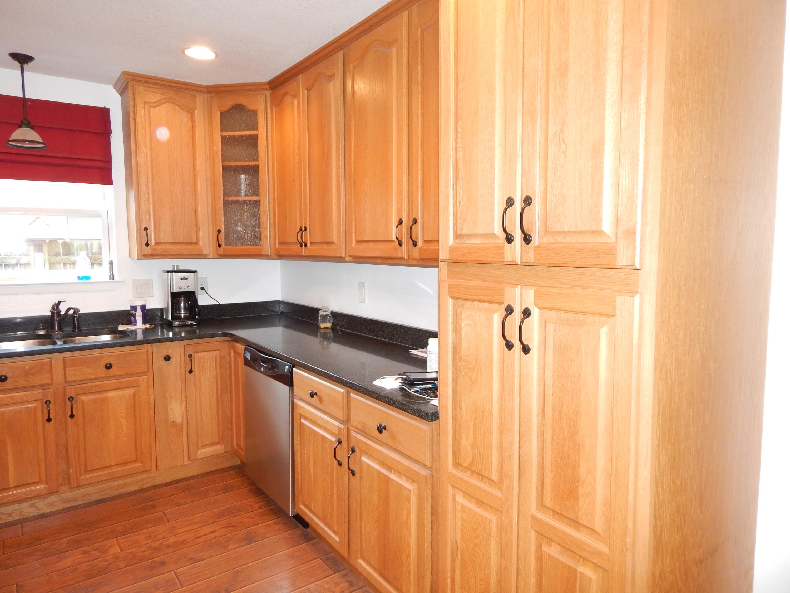 MARY ESTHER MANOR - Residential