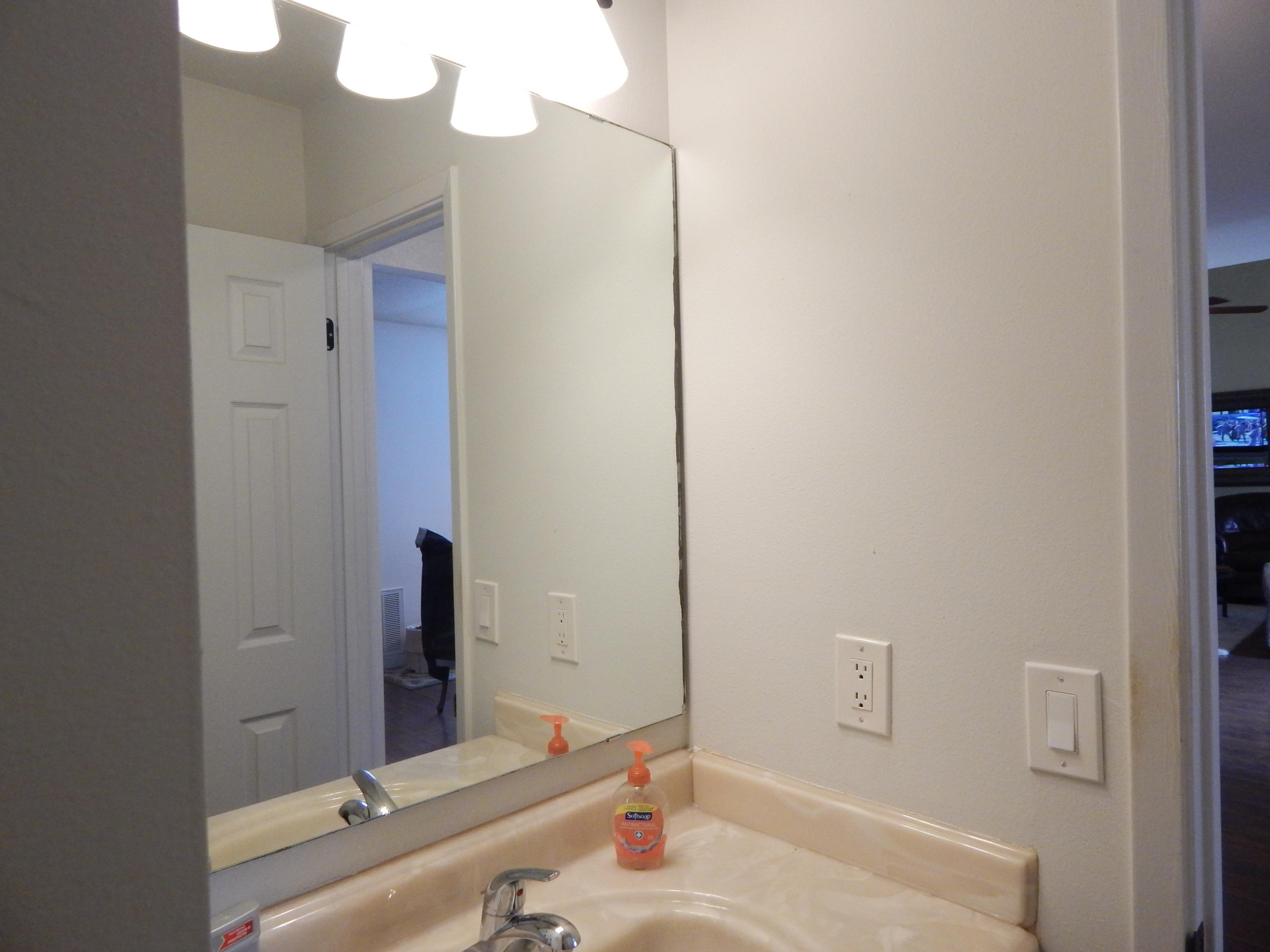 MARY ESTHER MANOR - Residential