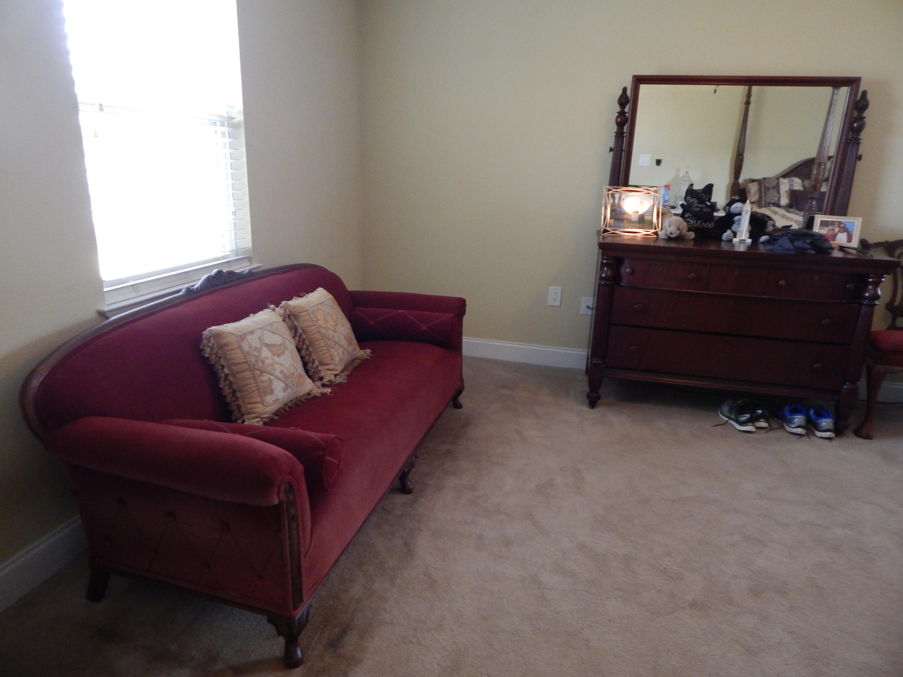 MARY ESTHER MANOR - Residential