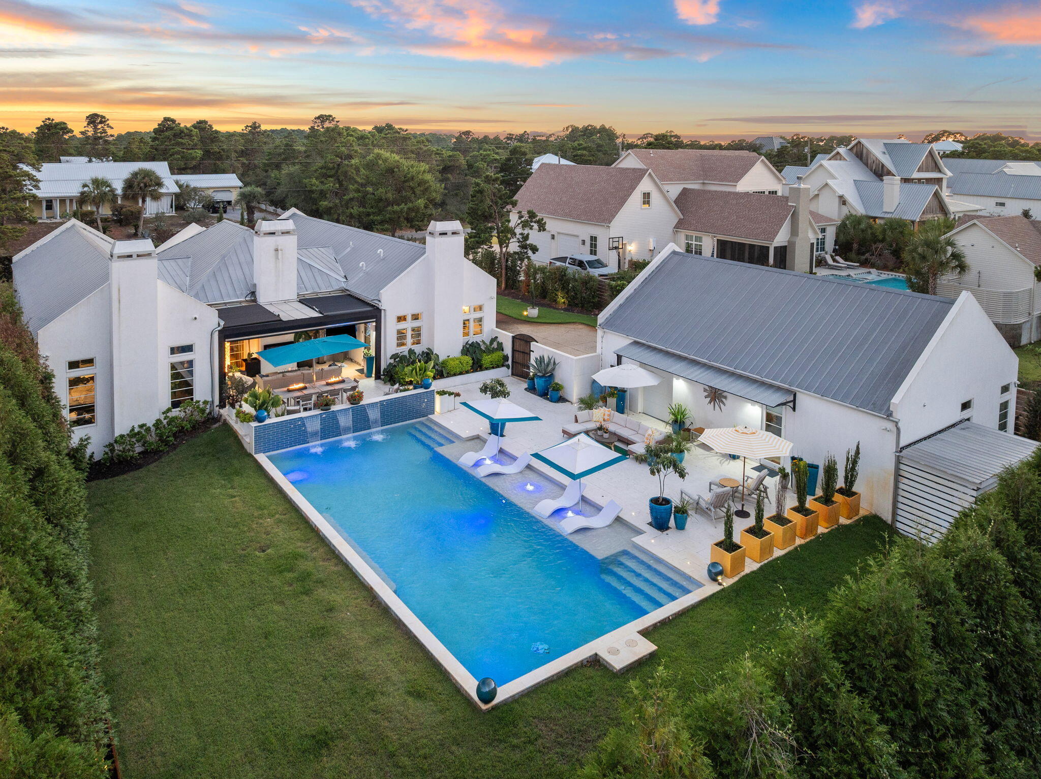 PINES OF BLUE MOUNTAIN - Residential