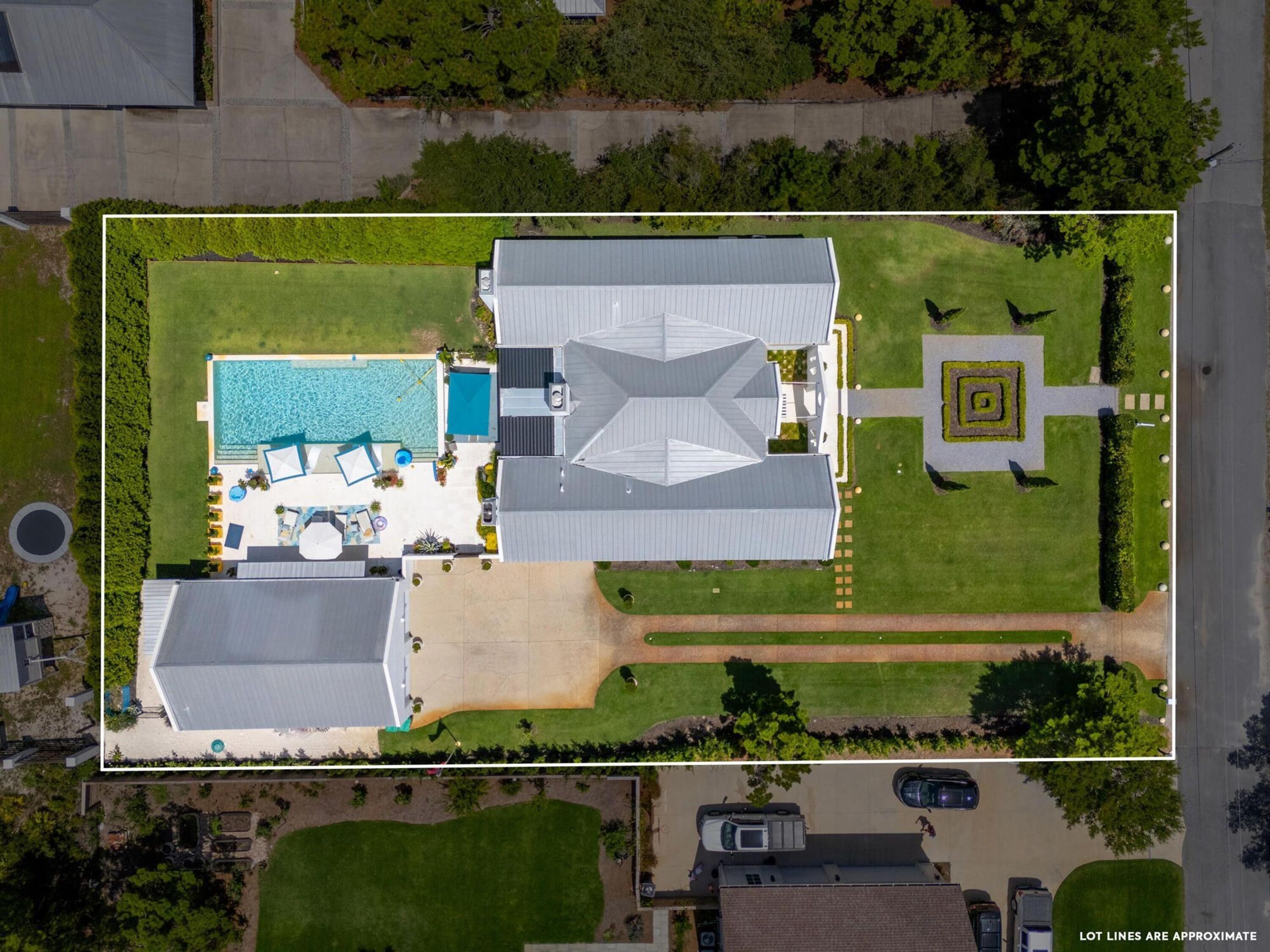 PINES OF BLUE MOUNTAIN - Residential