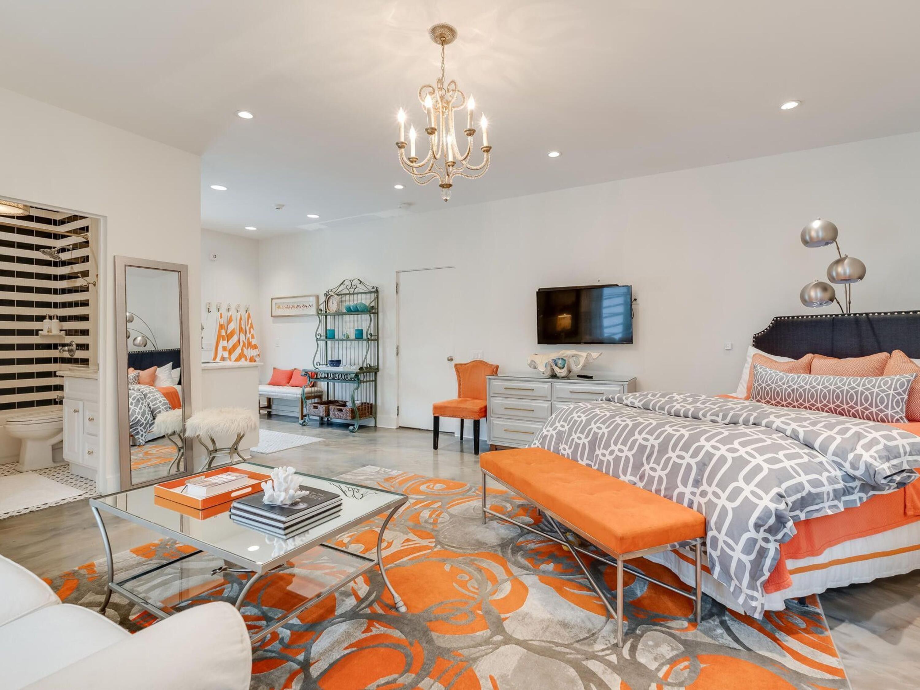 PINES OF BLUE MOUNTAIN - Residential