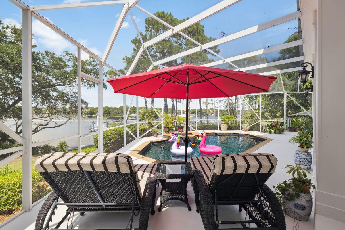 RESUB OF KELLYS ADD TO DESTIN PARTS OF LOTS 1-3 BLK 6 - Residential