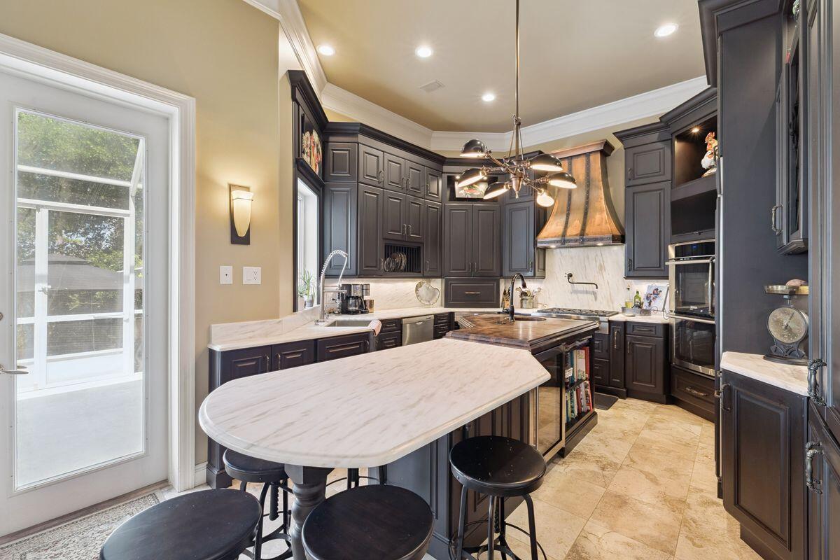 RESUB OF KELLYS ADD TO DESTIN PARTS OF LOTS 1-3 BLK 6 - Residential