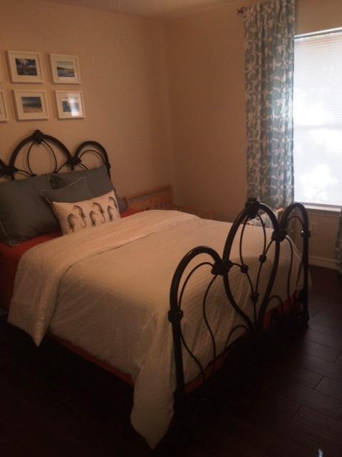 BAY BRIDGE LANDING - Residential