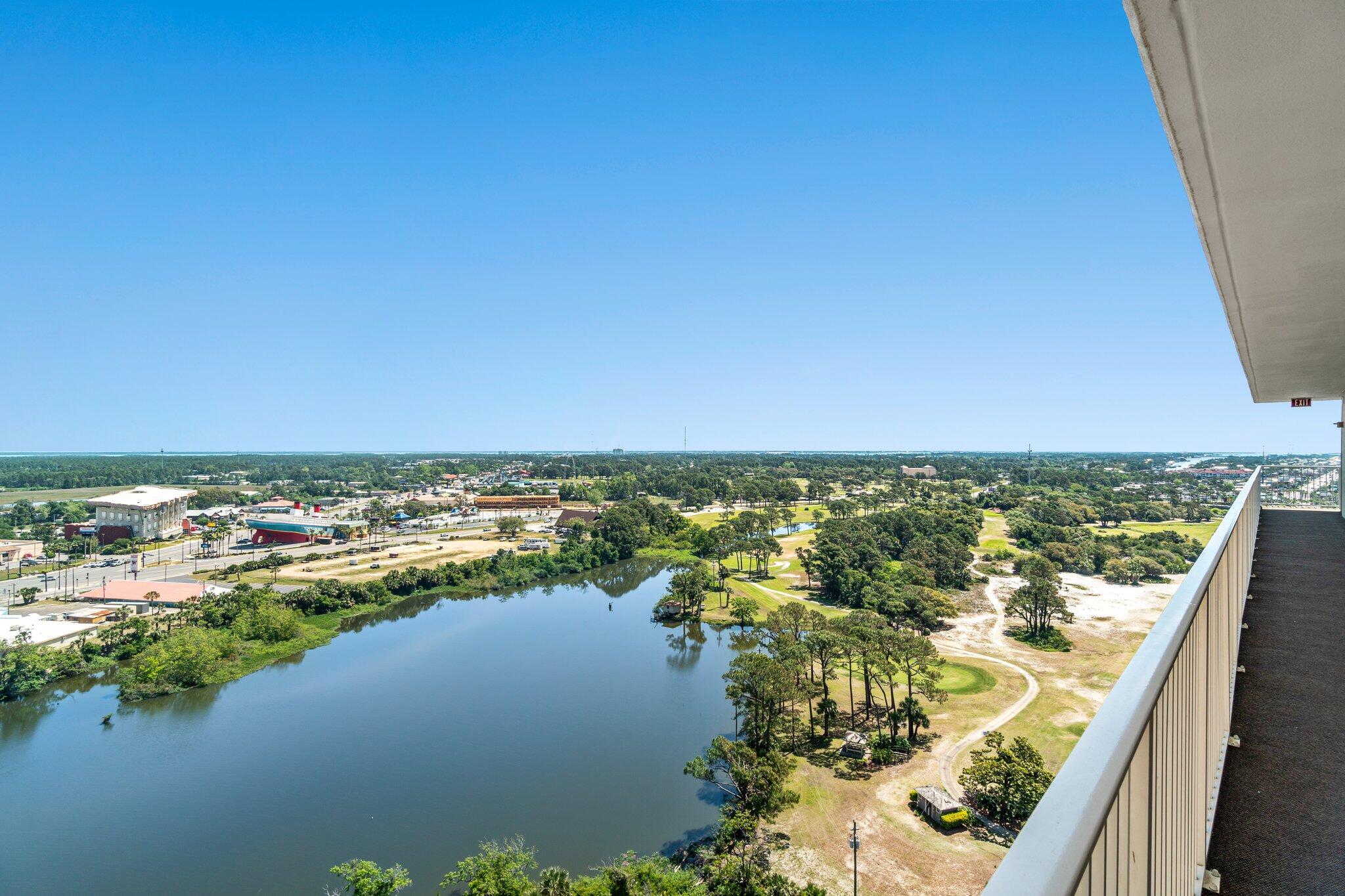 LAKETOWN WHARF PHASE II - Residential