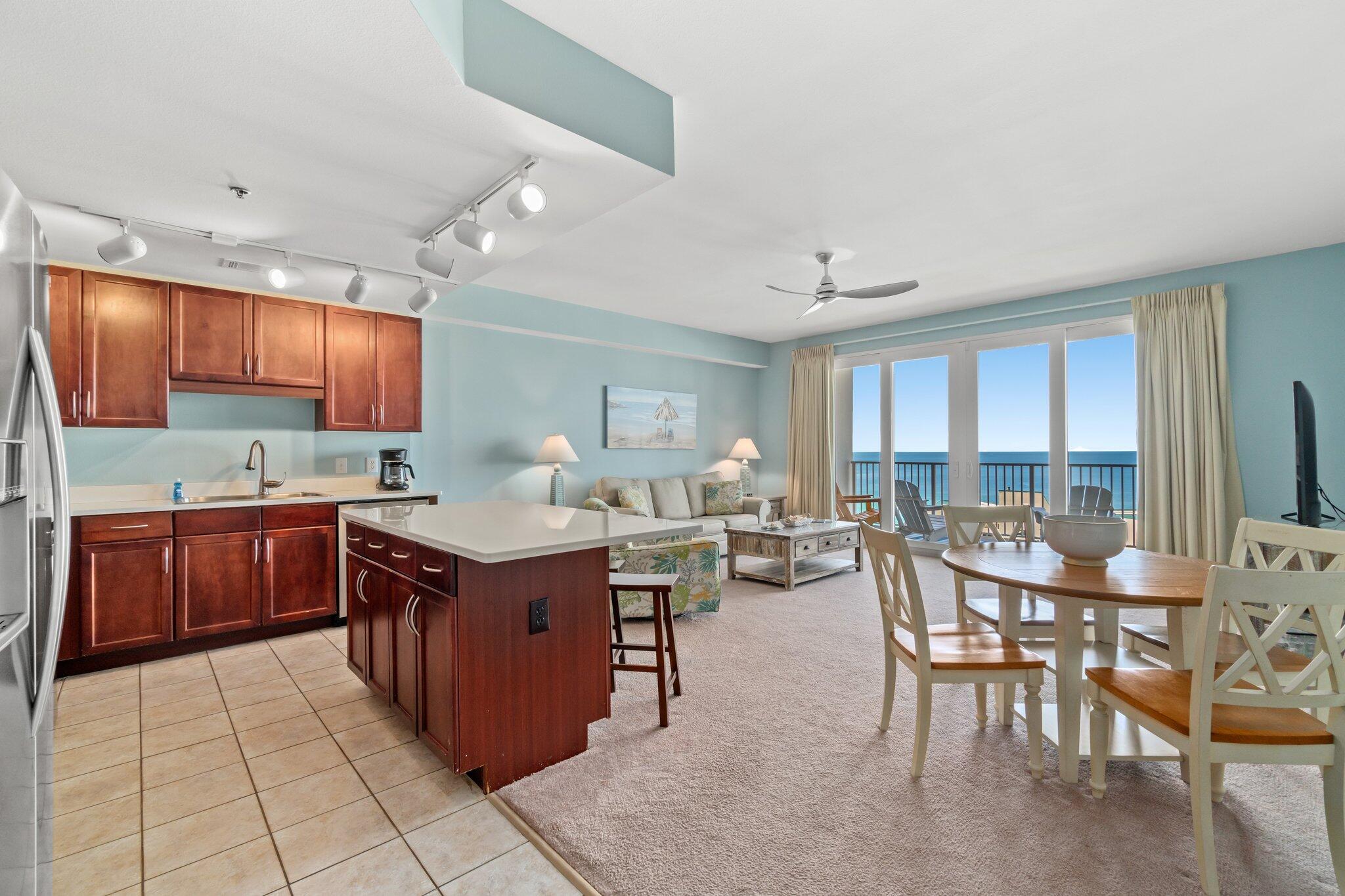 LAKETOWN WHARF PHASE II - Residential