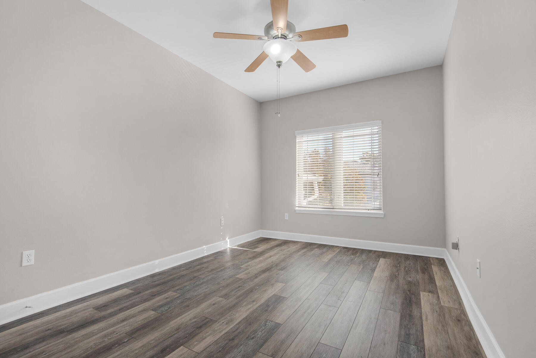 SHELL PARK CONDO - Residential Lease