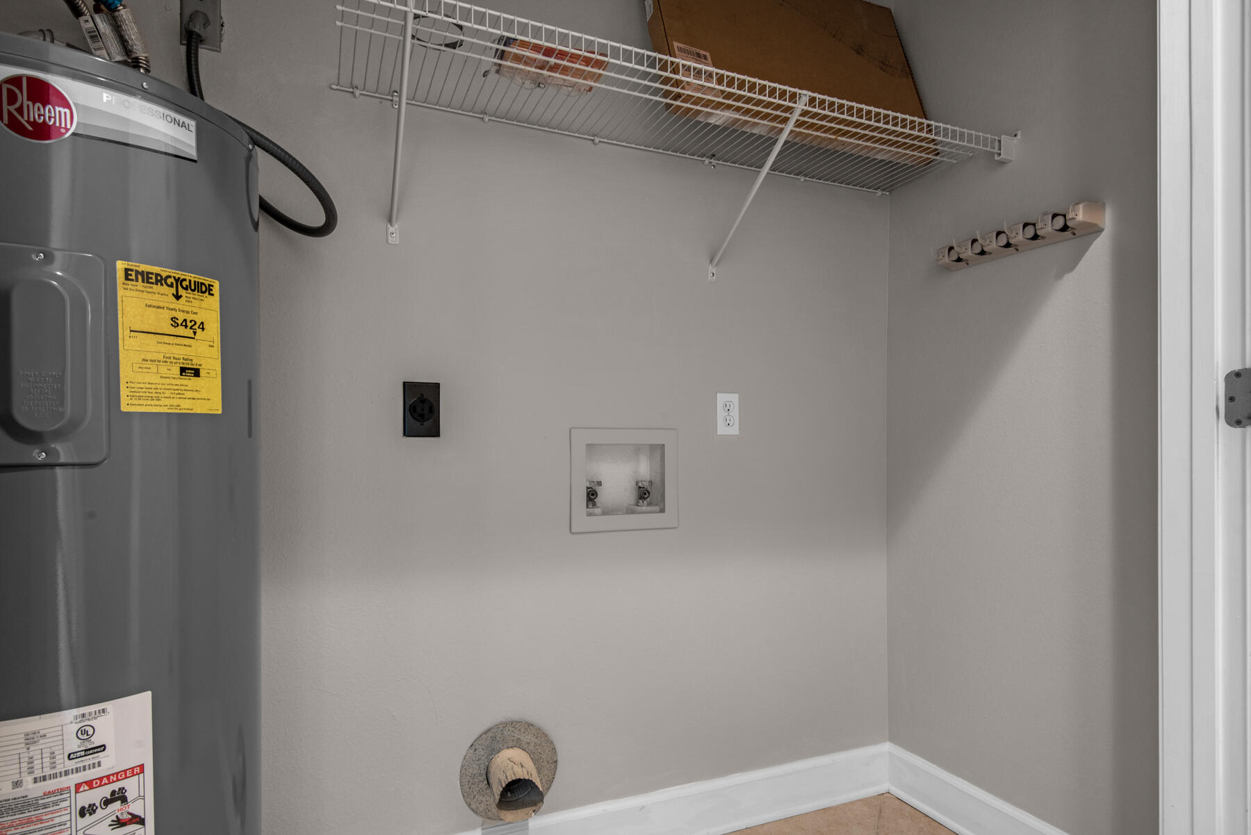 SHELL PARK CONDO - Residential Lease