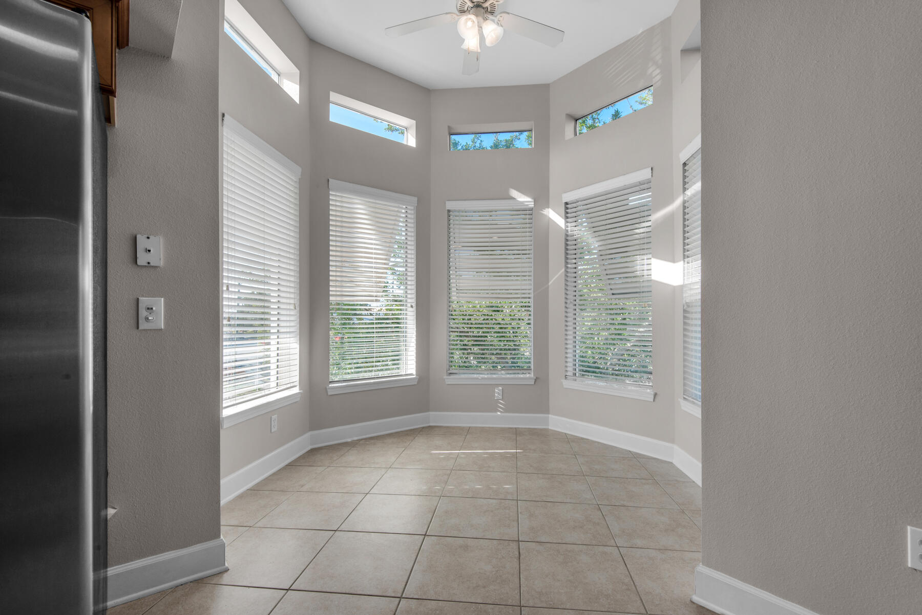 SHELL PARK CONDO - Residential Lease