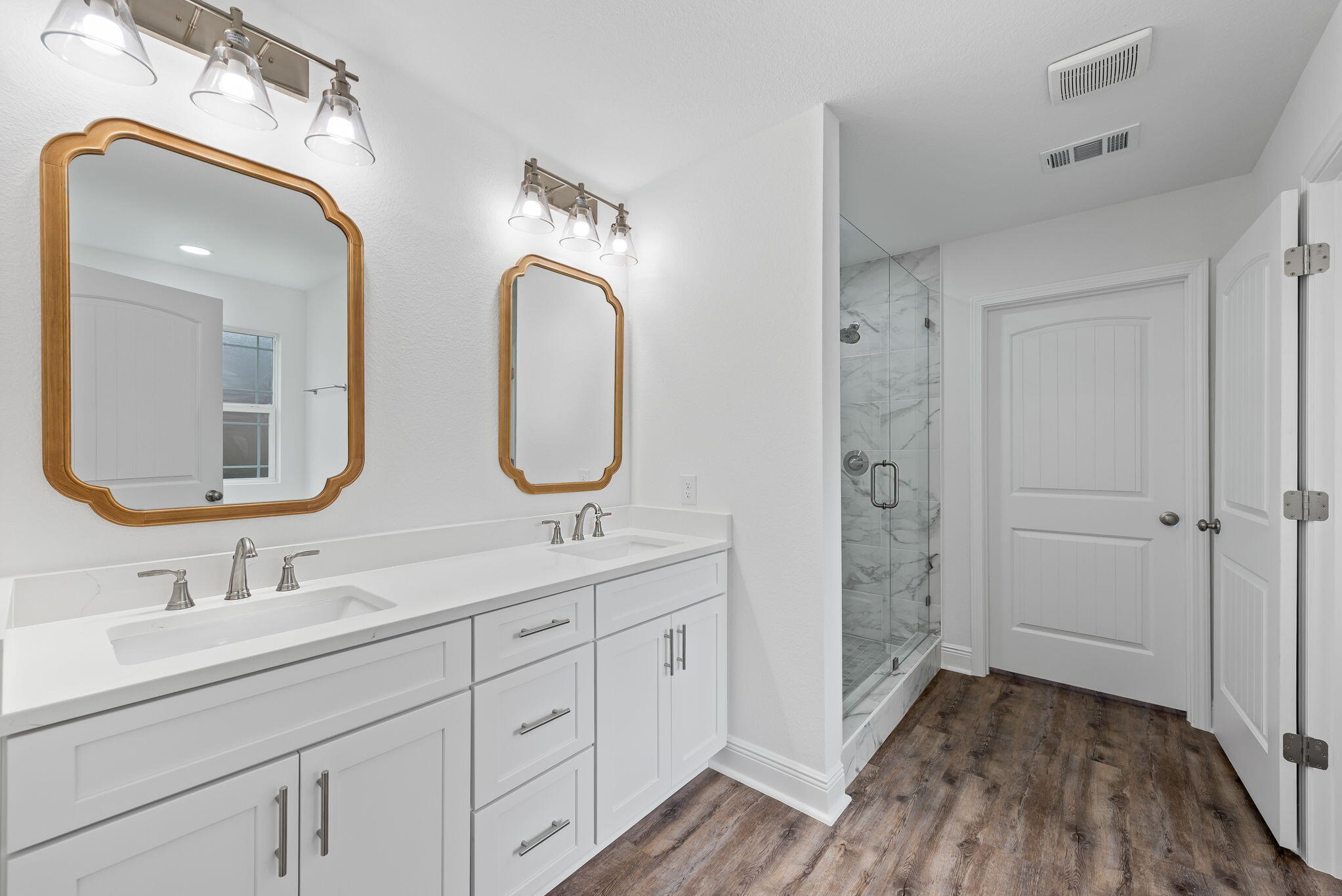 SANTA ROSA SHORES EAST - Residential