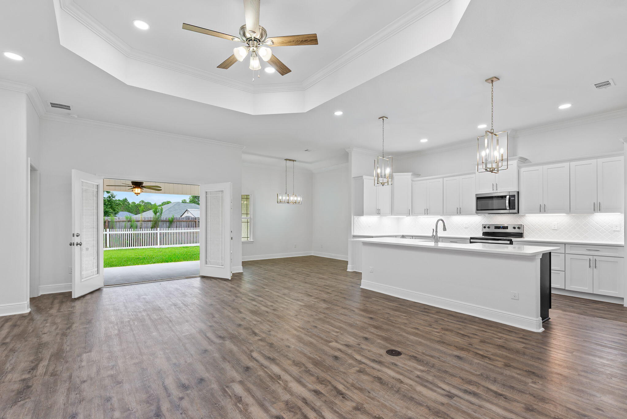 SANTA ROSA SHORES EAST - Residential