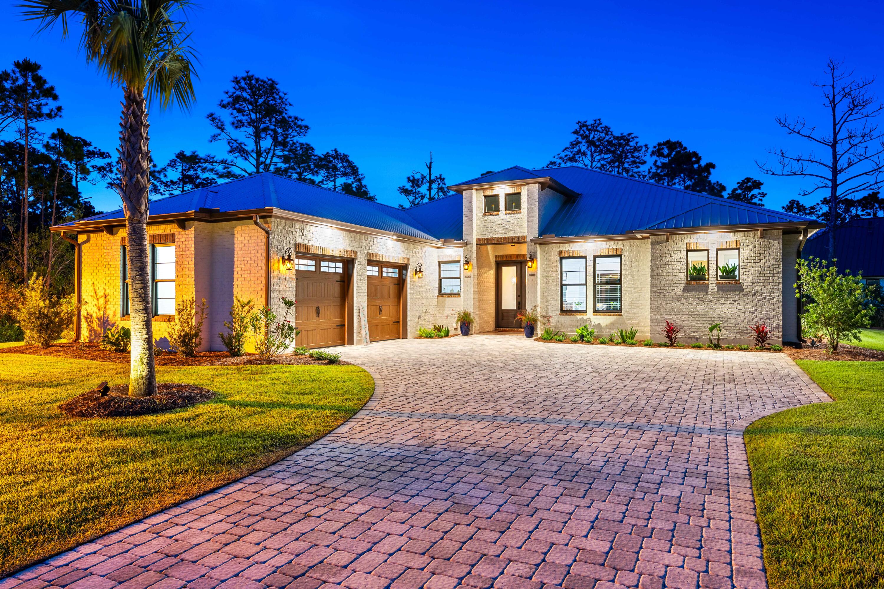 SECLUSION BAY - Residential