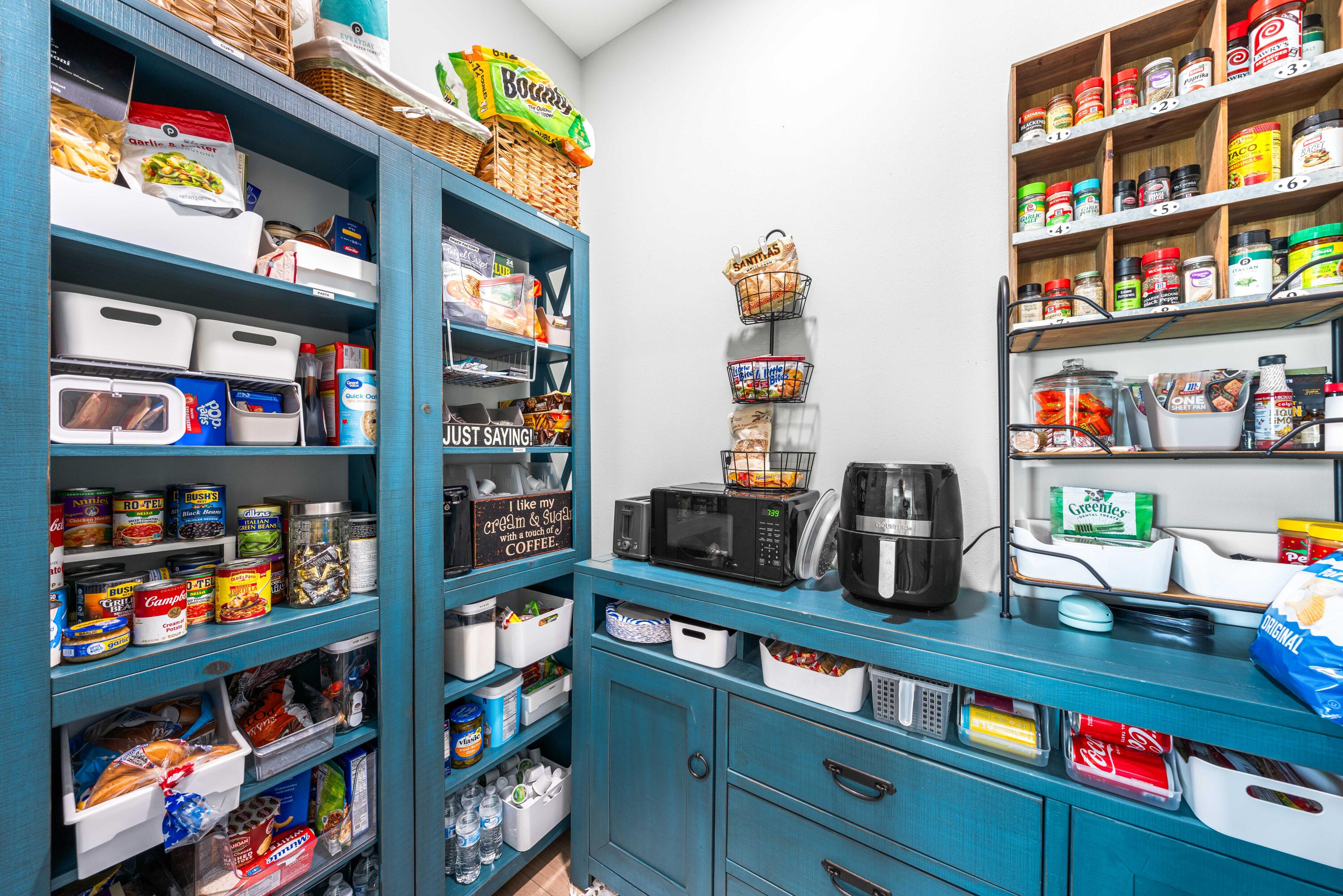 SECLUSION BAY - Residential