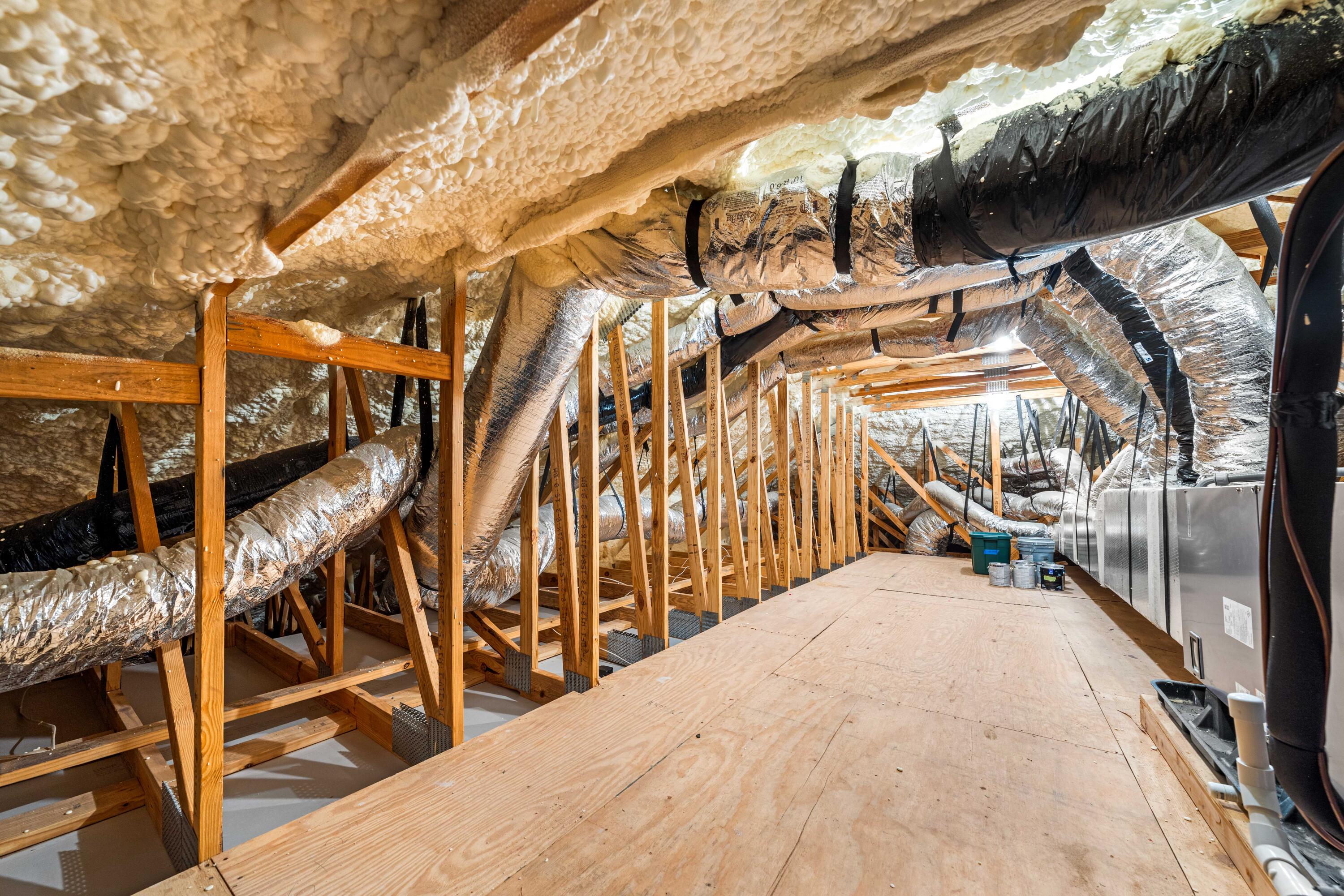 SECLUSION BAY - Residential